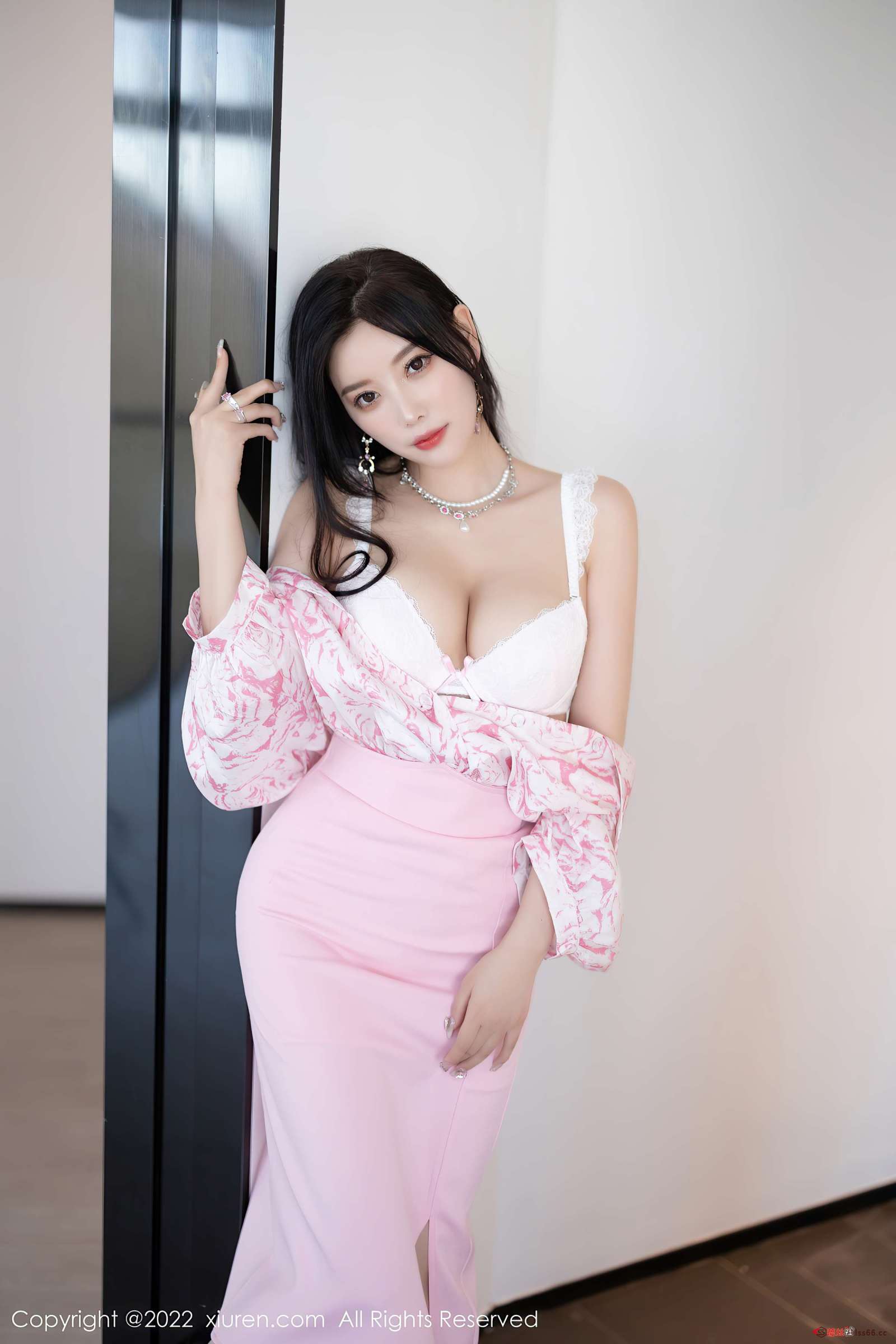 https://www.lss77.com/wp-content/uploads/2023/01/0028-4-1600x2400.jpg