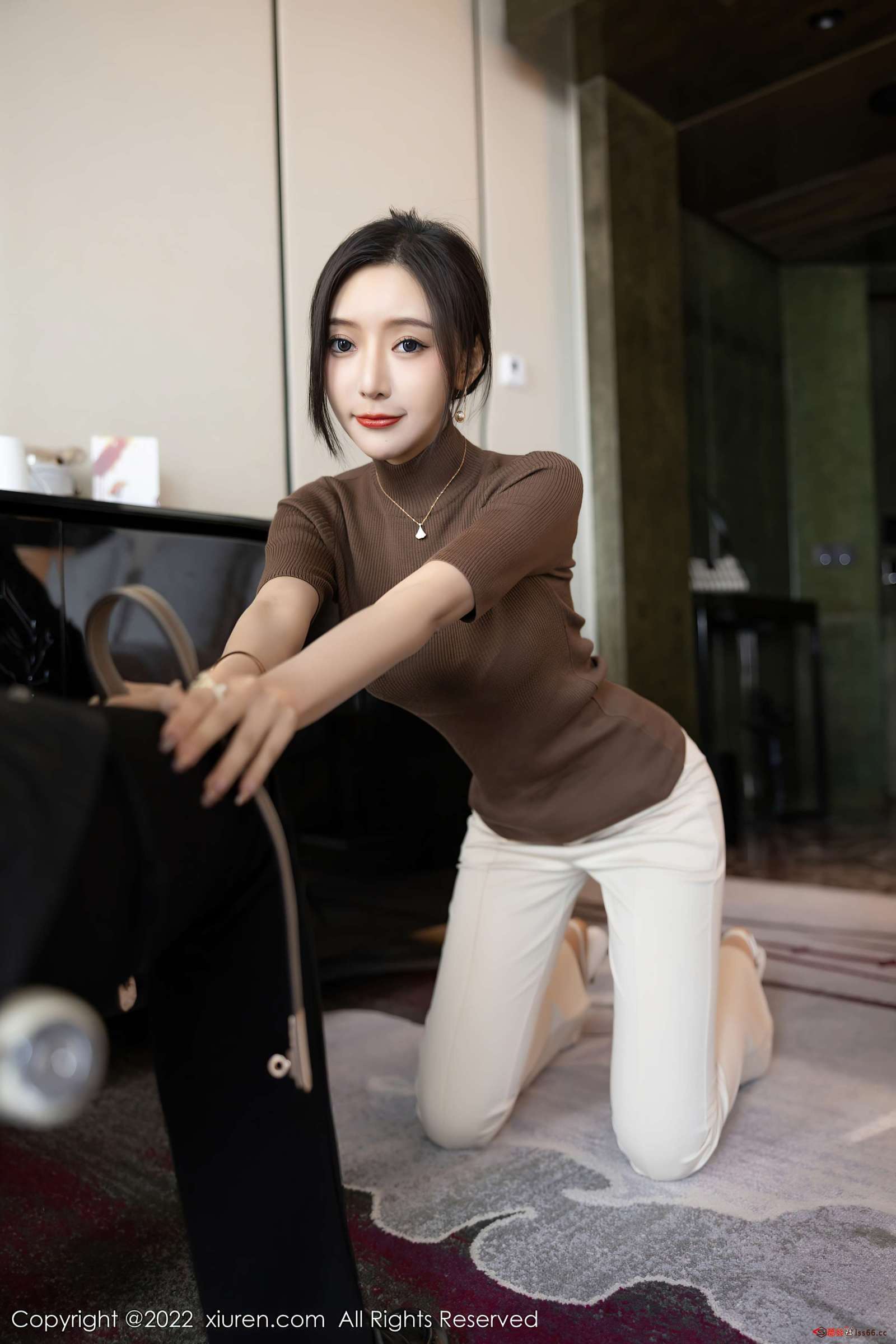 https://www.lss77.com/wp-content/uploads/2023/01/1673414974-02d4c7920bb22a9-1600x2400.jpg