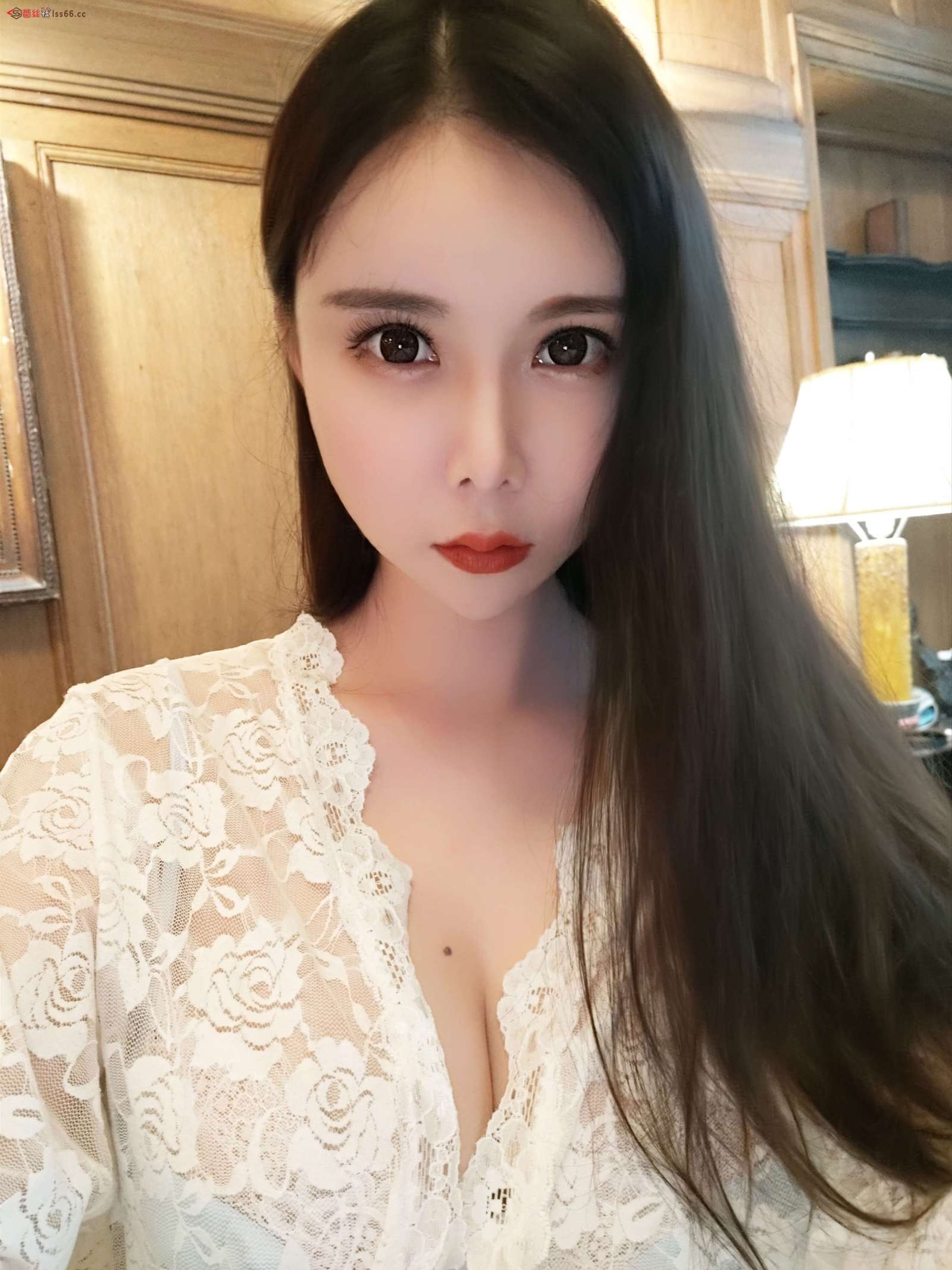 https://www.lss77.com/wp-content/uploads/2023/01/1673465458-18bbcaa5ef82389-1600x2133.jpg