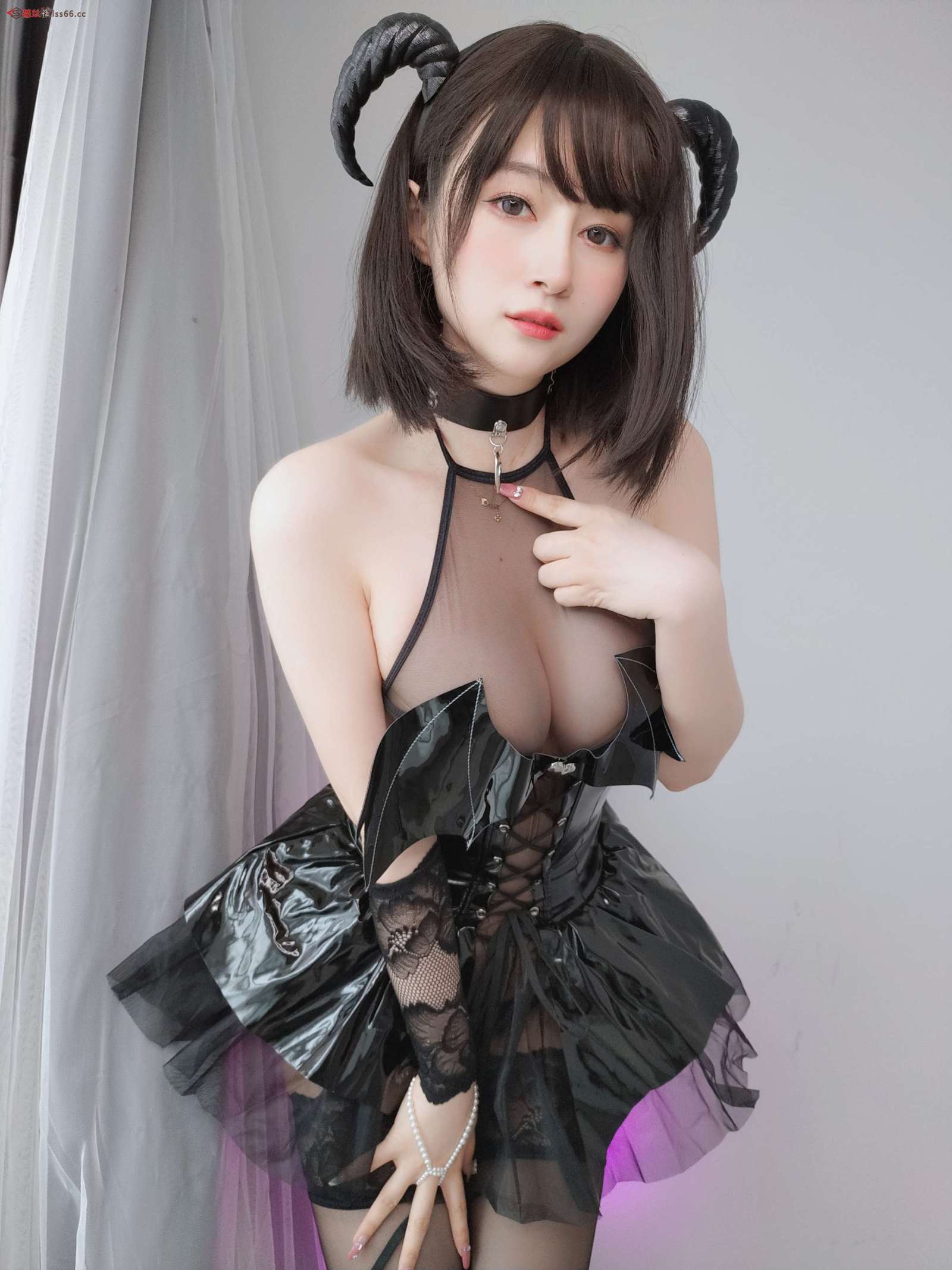 https://www.lss77.com/wp-content/uploads/2023/01/1673509579-ad13a2a07ca4b76-1600x2133.jpg