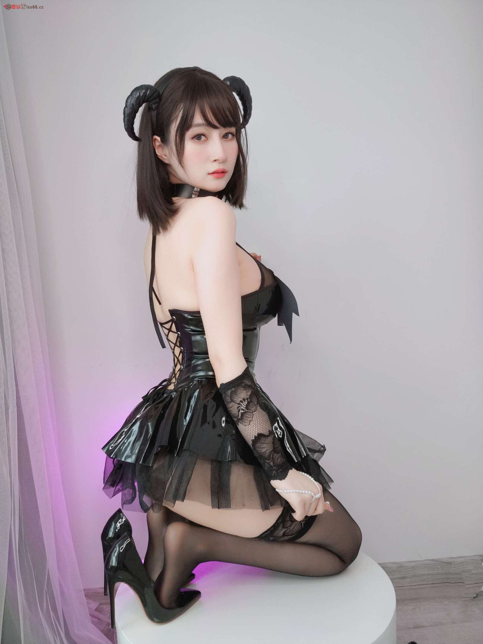 https://www.lss77.com/wp-content/uploads/2023/01/1673509652-f9b902fc3289af4-1600x2133.jpg