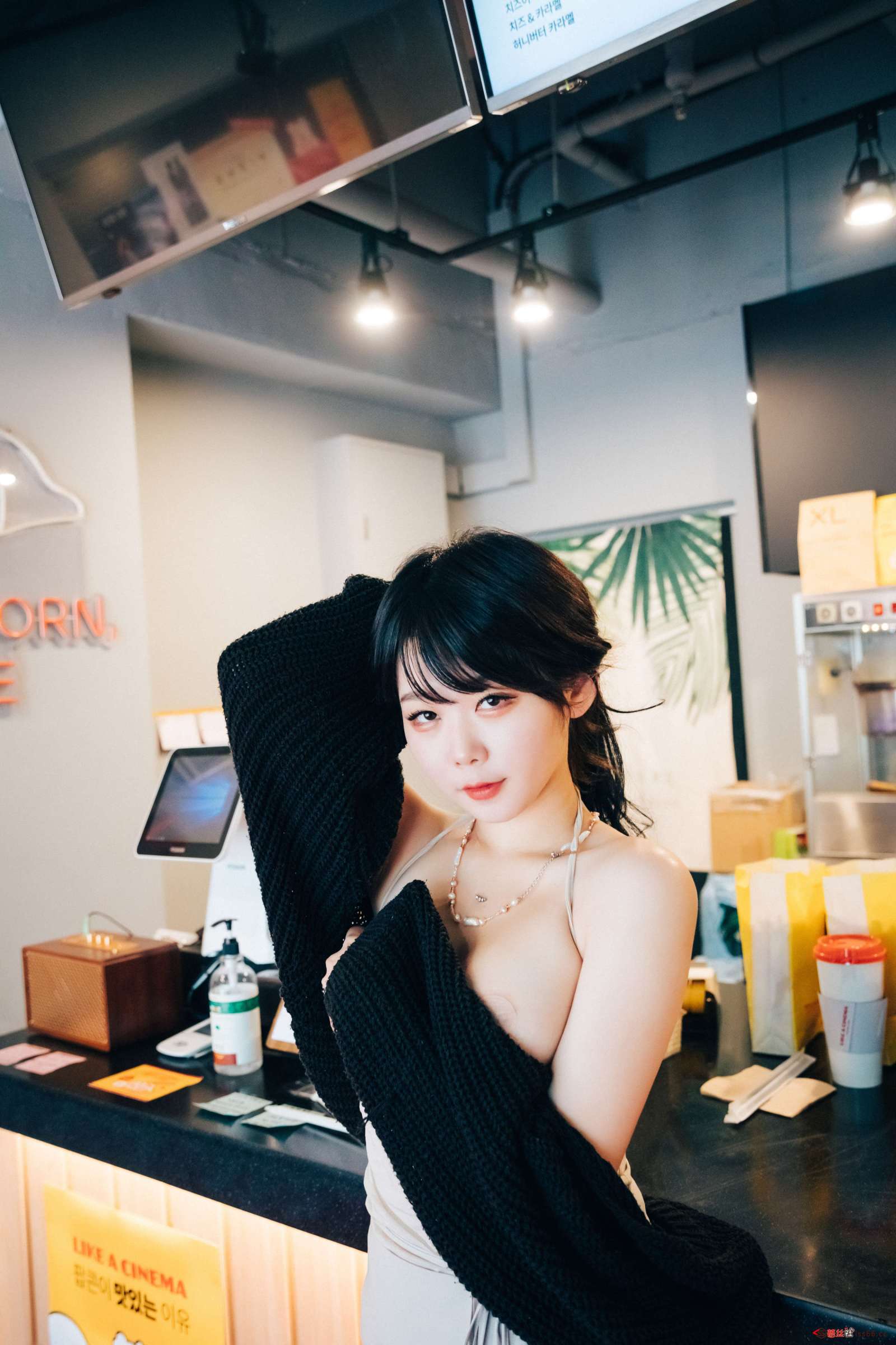 https://www.lss77.com/wp-content/uploads/2023/01/1673522616-6f4922f45568161-1600x2400.jpg