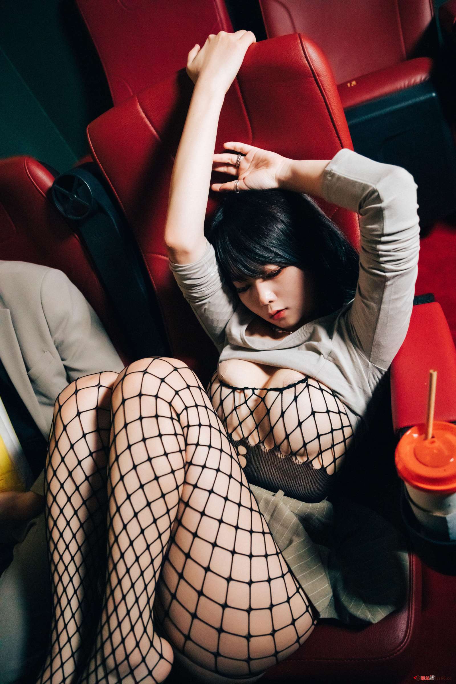 https://www.lss77.com/wp-content/uploads/2023/01/1673523715-68d30a9594728bc-1600x2400.jpg