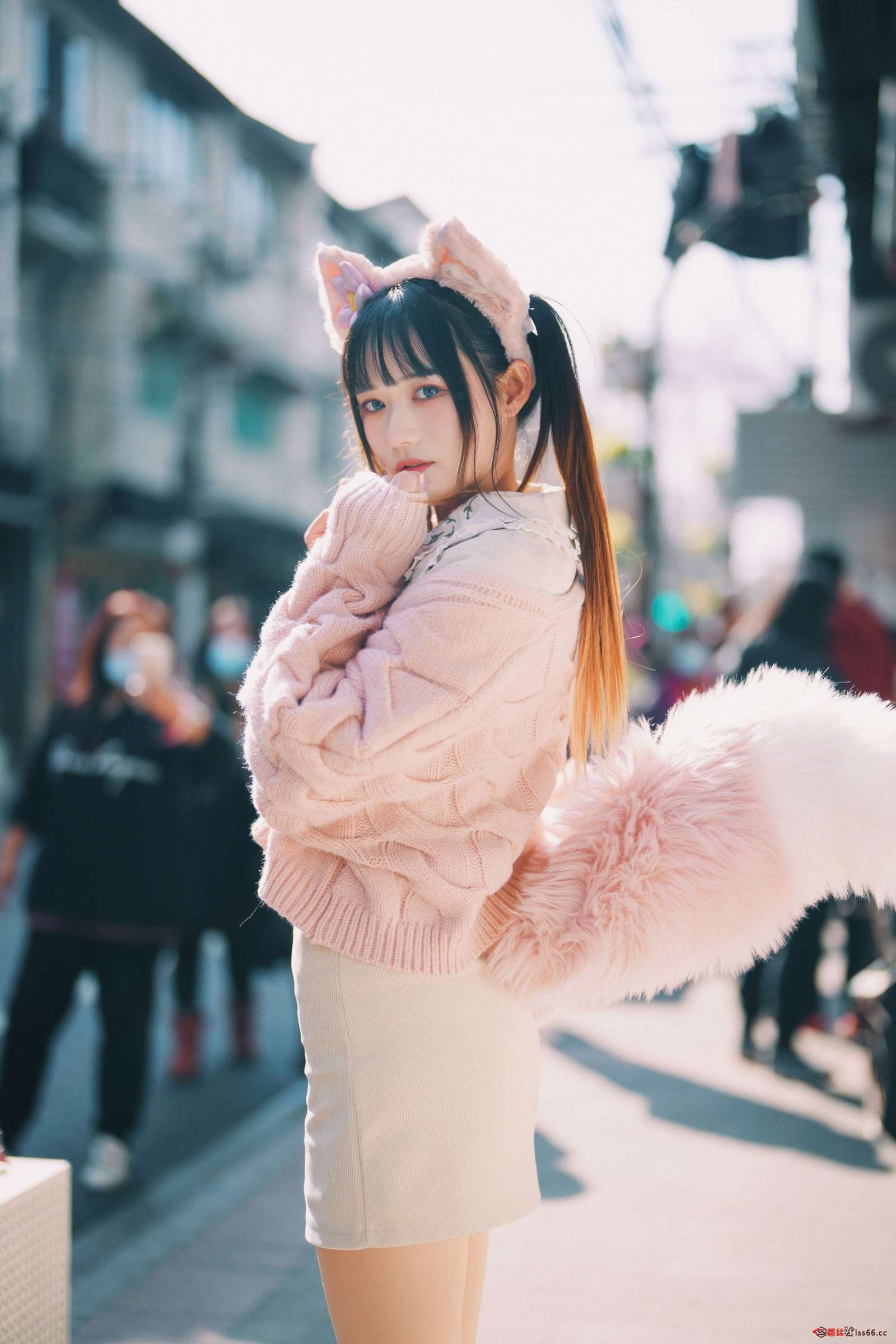https://www.lss77.com/wp-content/uploads/2023/01/1673614060-93dd4de5cddba2c-1600x2400.jpg