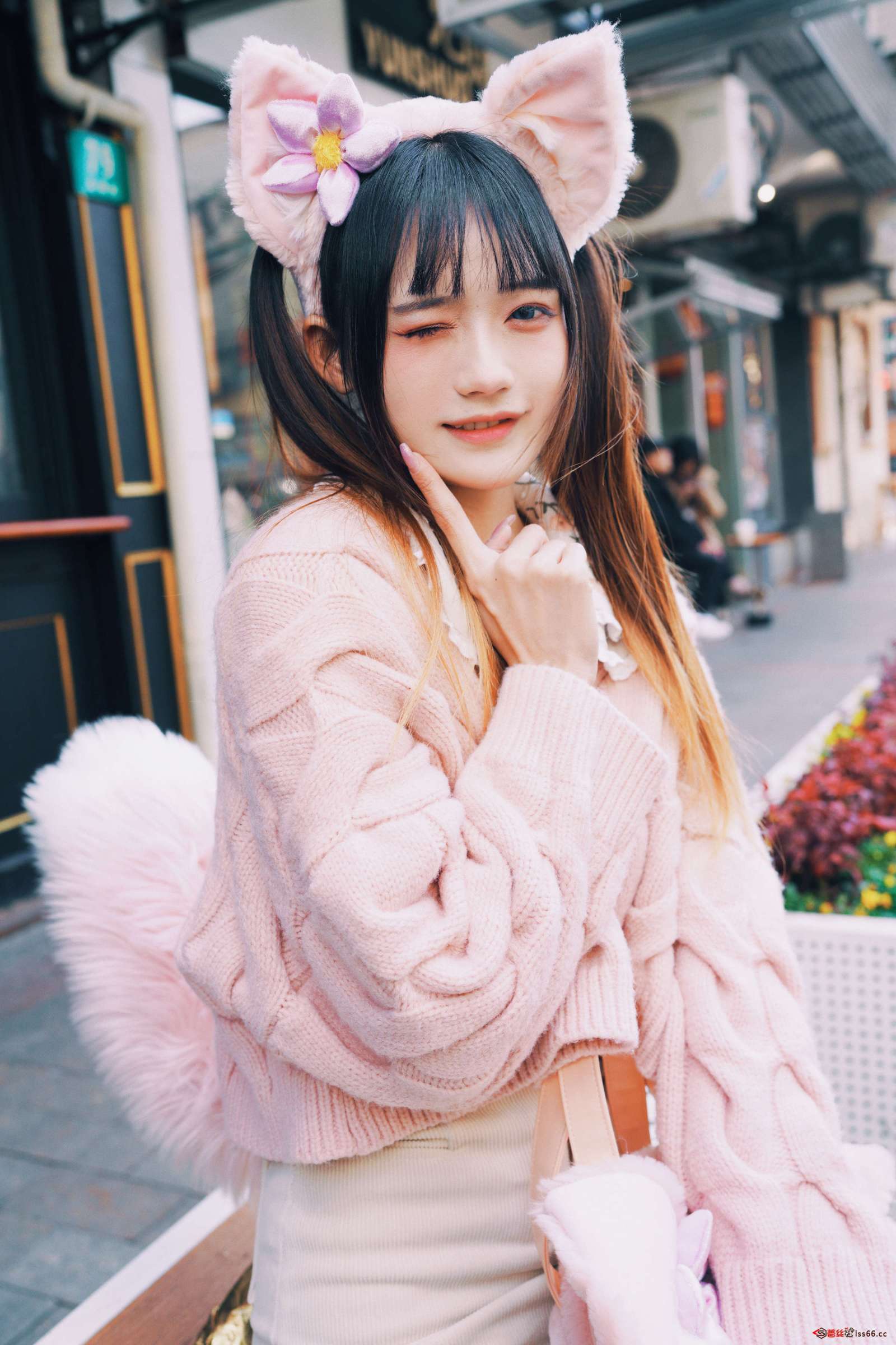 https://www.lss77.com/wp-content/uploads/2023/01/1673614256-7658d0d2112eb26-1600x2400.jpg