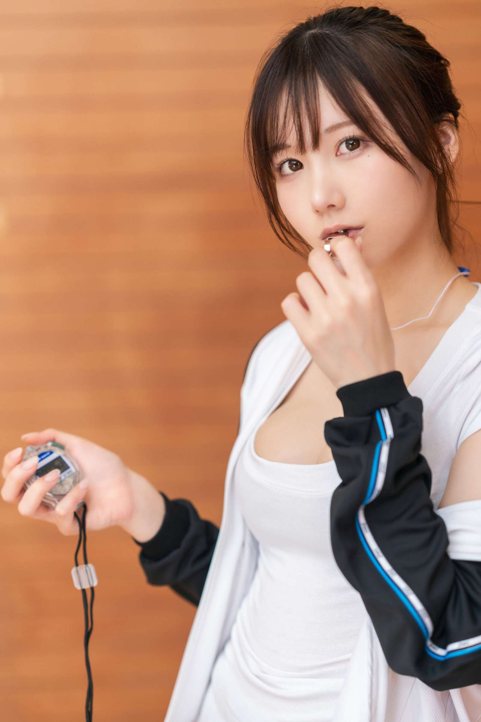 https://www.lss77.com/wp-content/uploads/2023/01/1673614569-64b2c118675af17-1600x2400.jpg