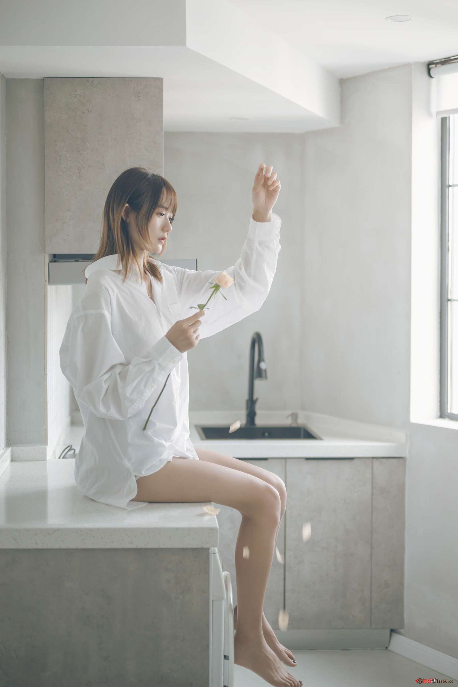 https://www.lss77.com/wp-content/uploads/2023/01/1673941366-7f5144f962efde7-1600x2400.jpg