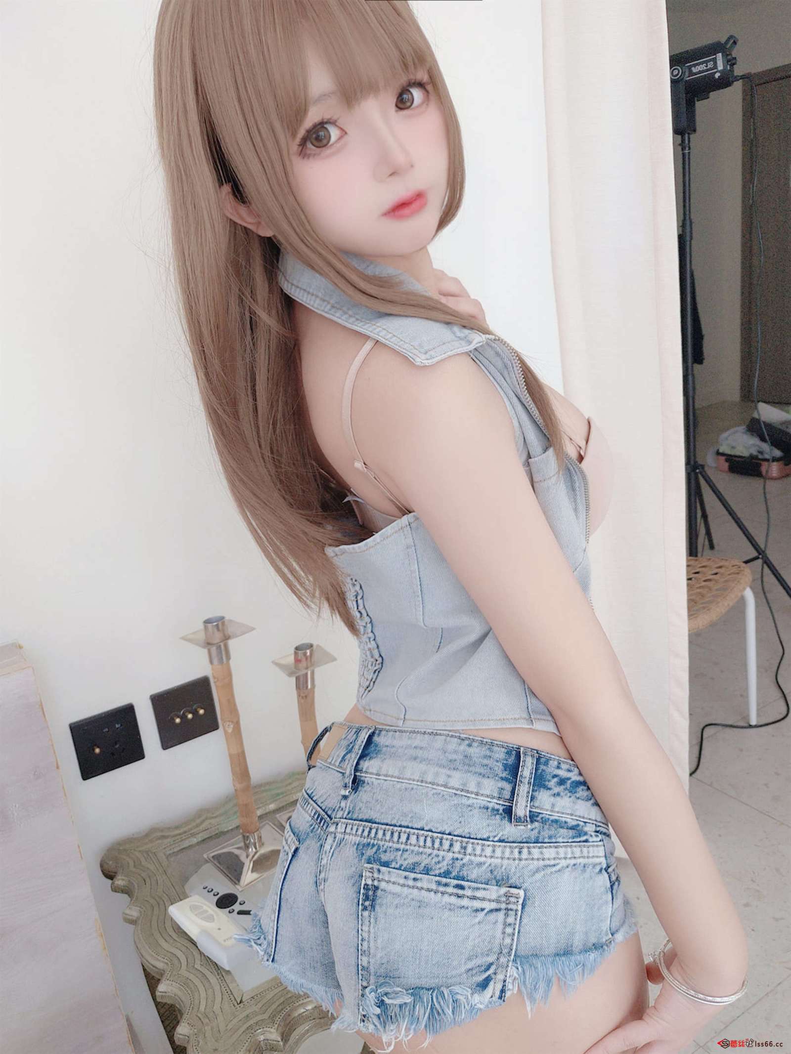 https://www.lss77.com/wp-content/uploads/2023/01/1673951991-8c9611718f0422a-1600x2133.jpg