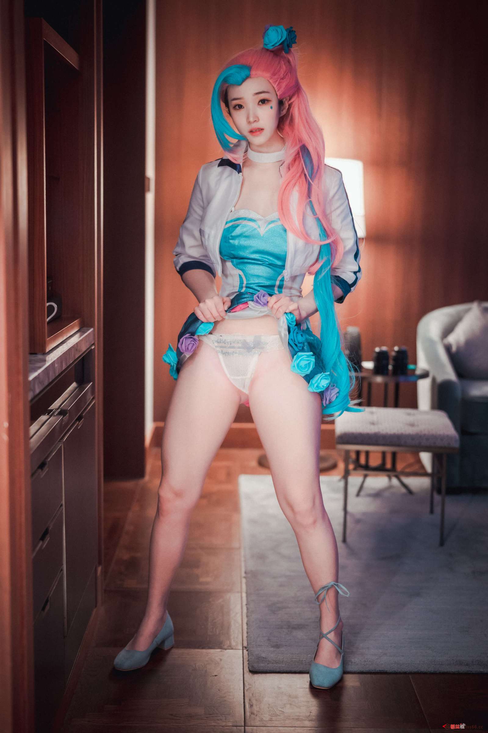 https://www.lss77.com/wp-content/uploads/2023/01/1674472520-a5e00132373a703-1600x2400.jpg
