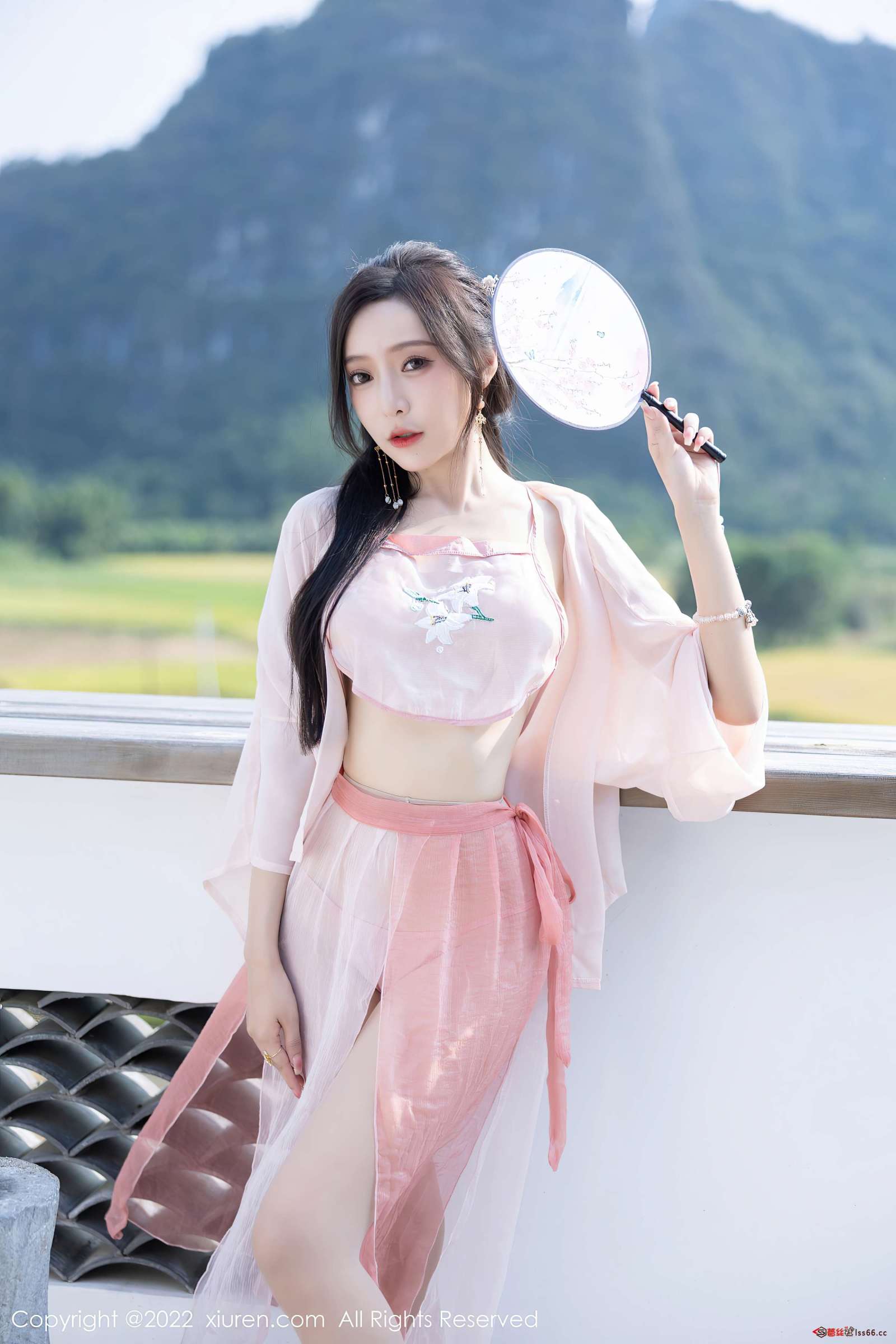 https://www.lss77.com/wp-content/uploads/2023/01/1674842355-926abae84a4bd33-1600x2400.jpg