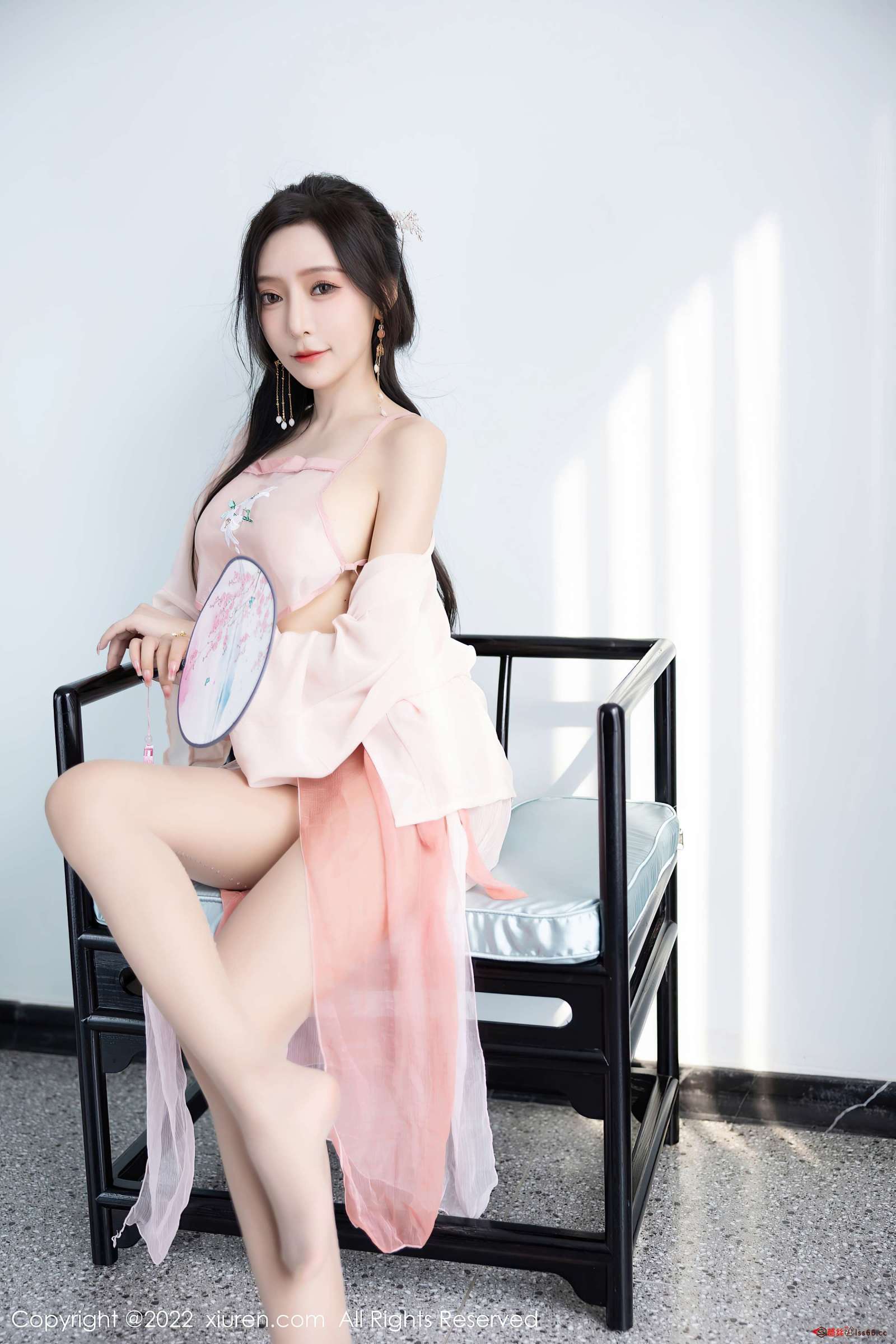 https://www.lss77.com/wp-content/uploads/2023/01/1674842520-c3f484315c27d75-1600x2400.jpg
