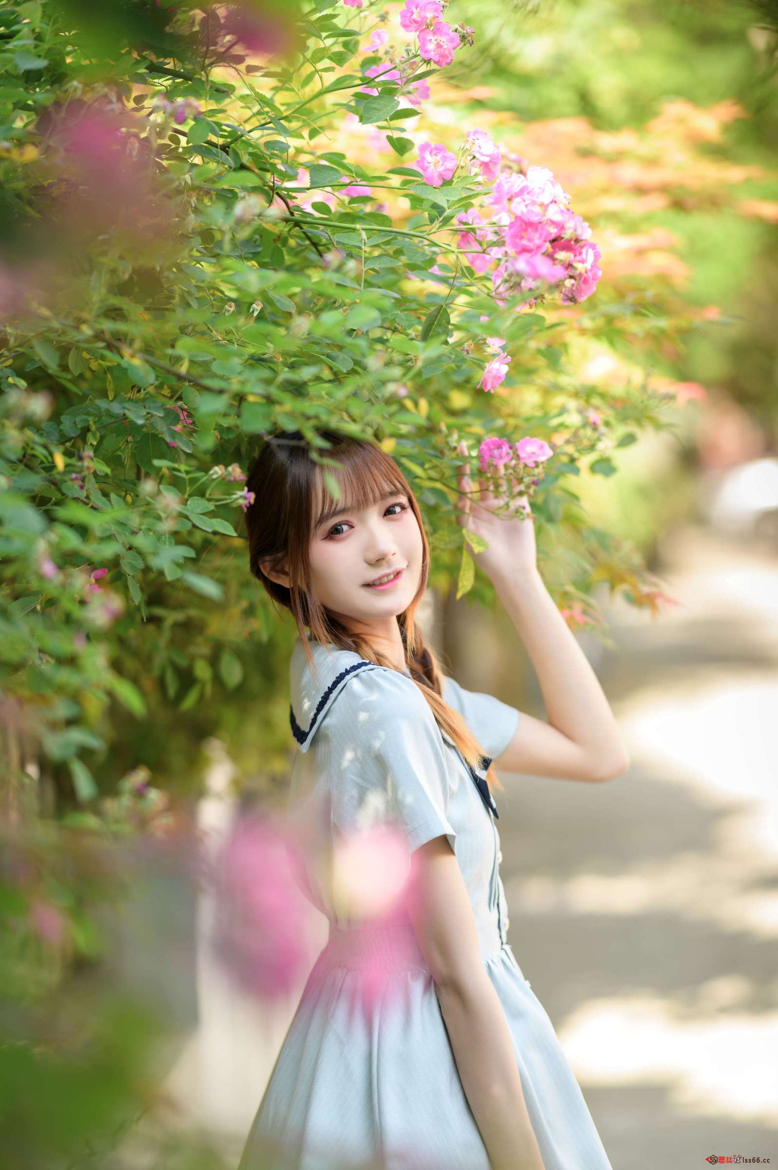https://www.lss77.com/wp-content/uploads/2023/01/1674843669-857778a20b9a41d-1597x2400.jpg