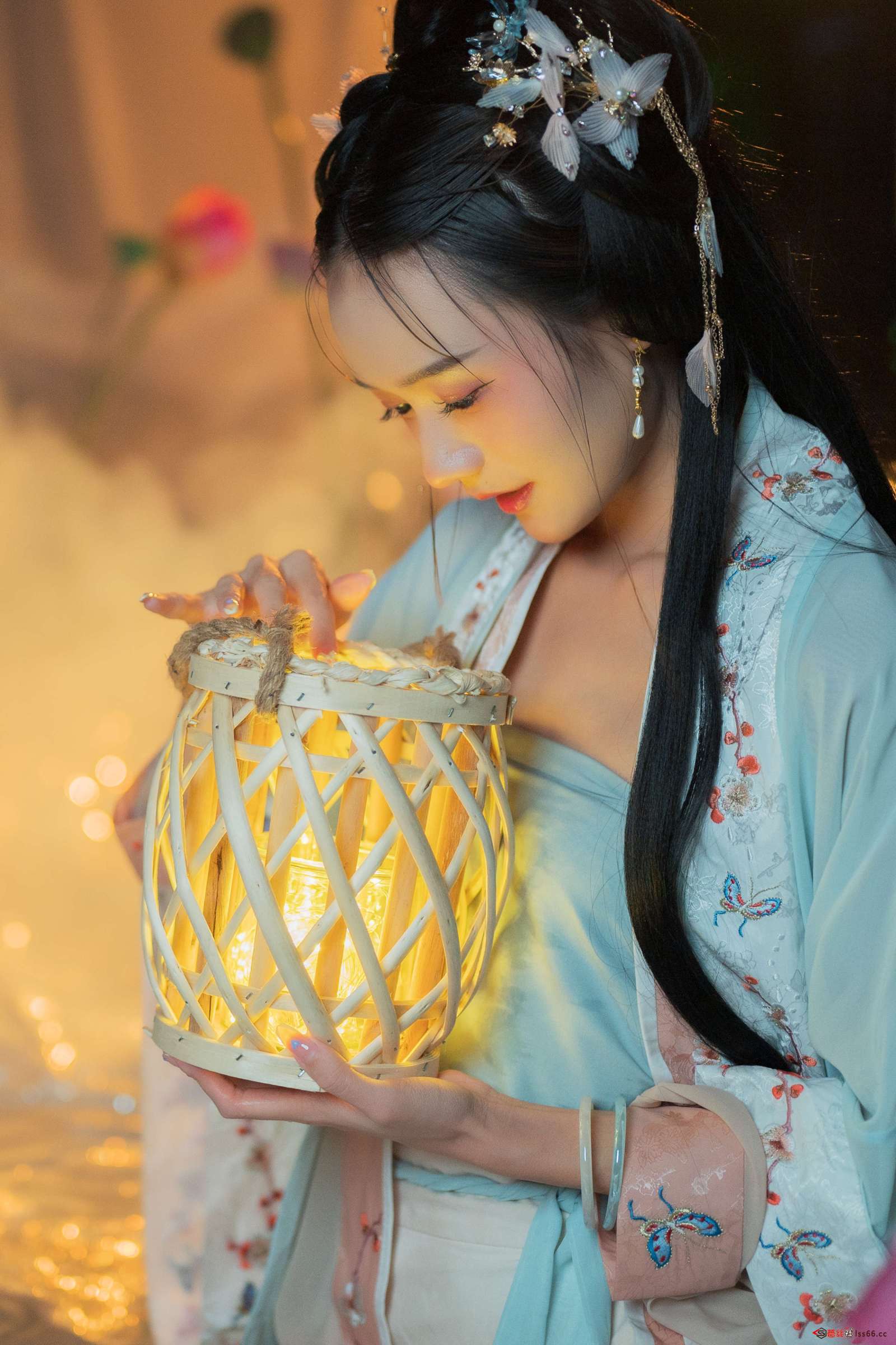 https://www.lss77.com/wp-content/uploads/2023/01/1674843711-d9f5e405a7f74ed-1600x2400.jpg