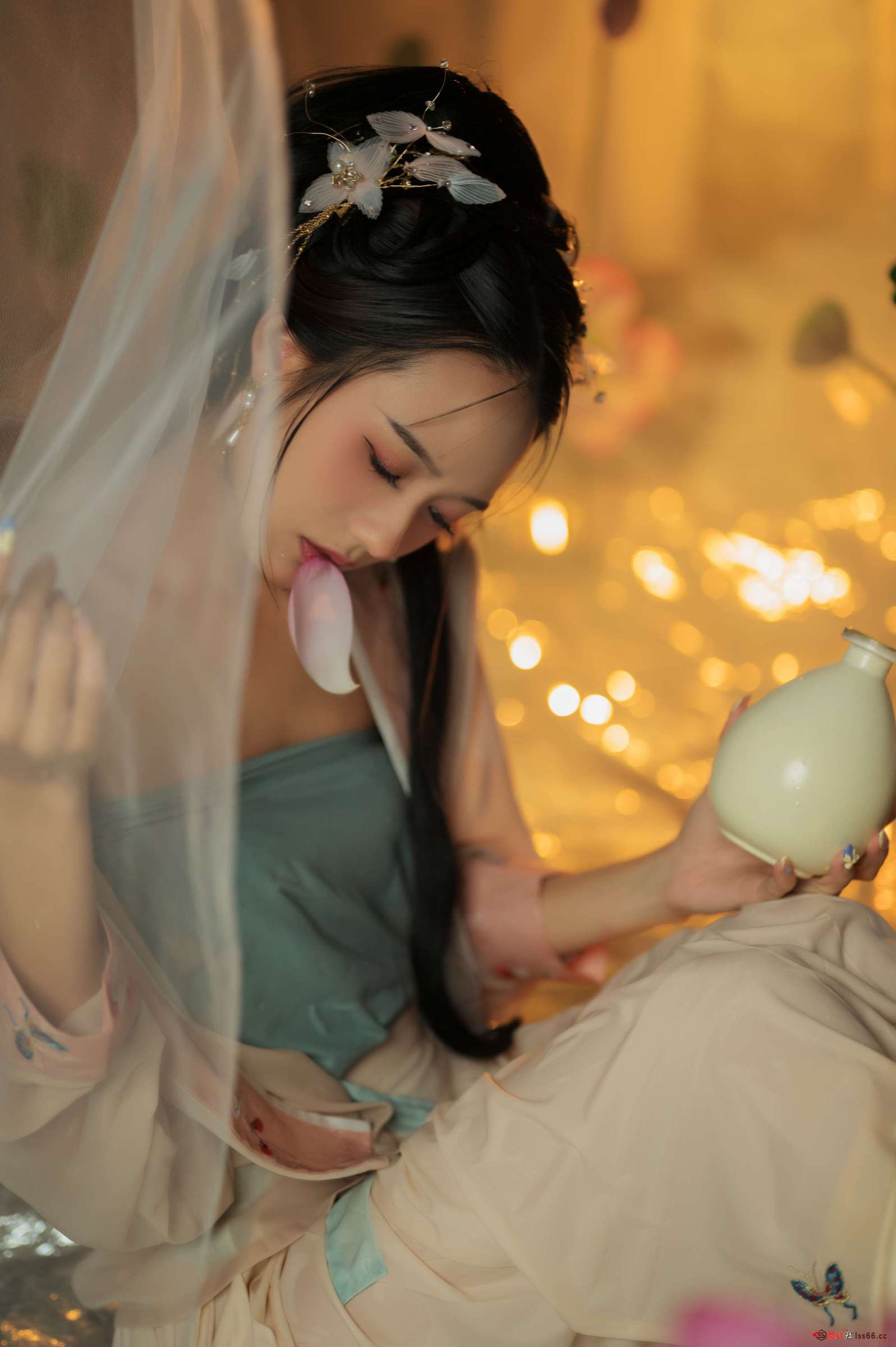 https://www.lss77.com/wp-content/uploads/2023/01/1674843736-ed0a75eeb69b34d-1597x2400.jpg