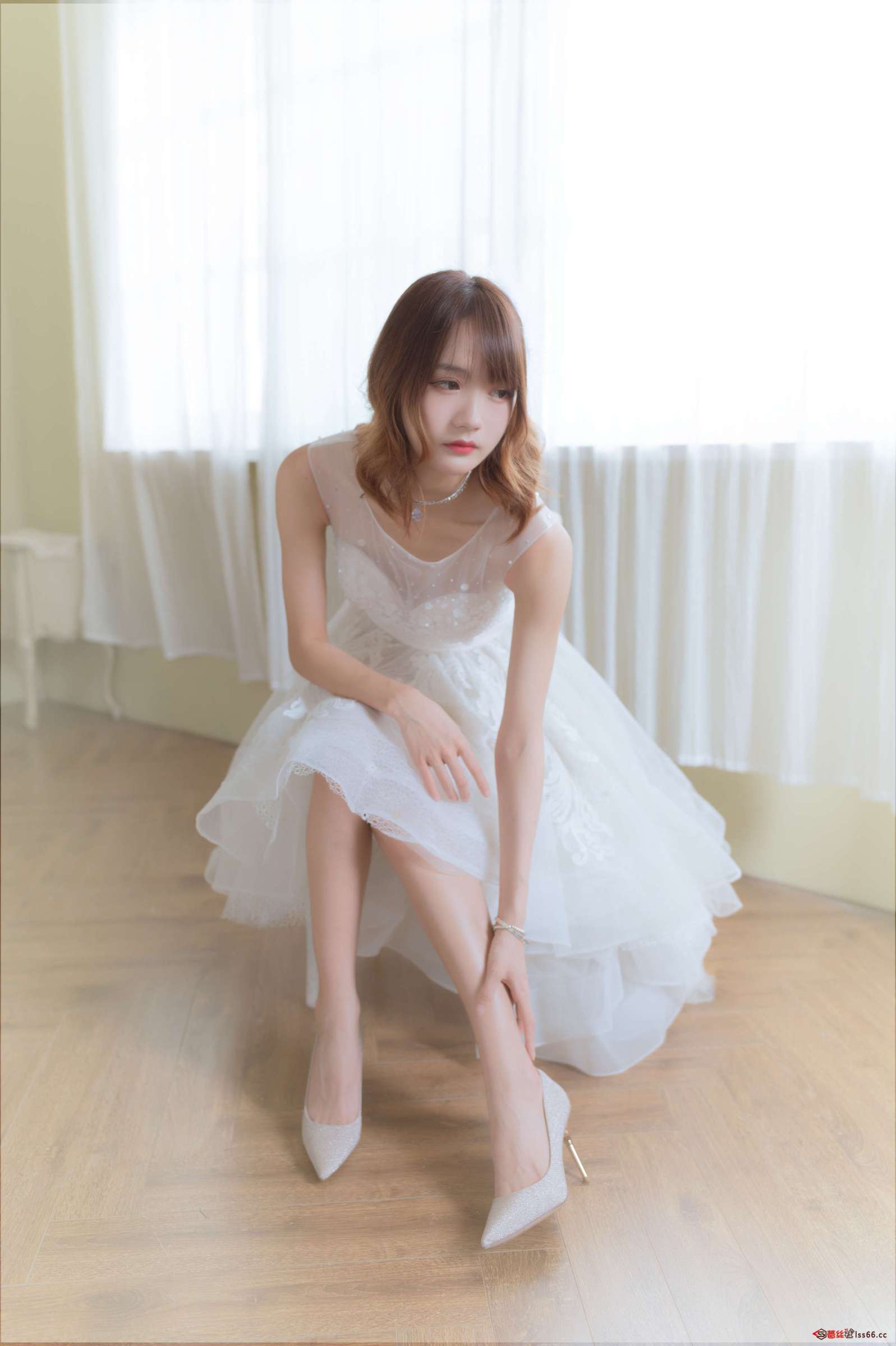 https://www.lss77.com/wp-content/uploads/2023/01/1674929976-540bd55a2cf295b-1597x2400.jpg