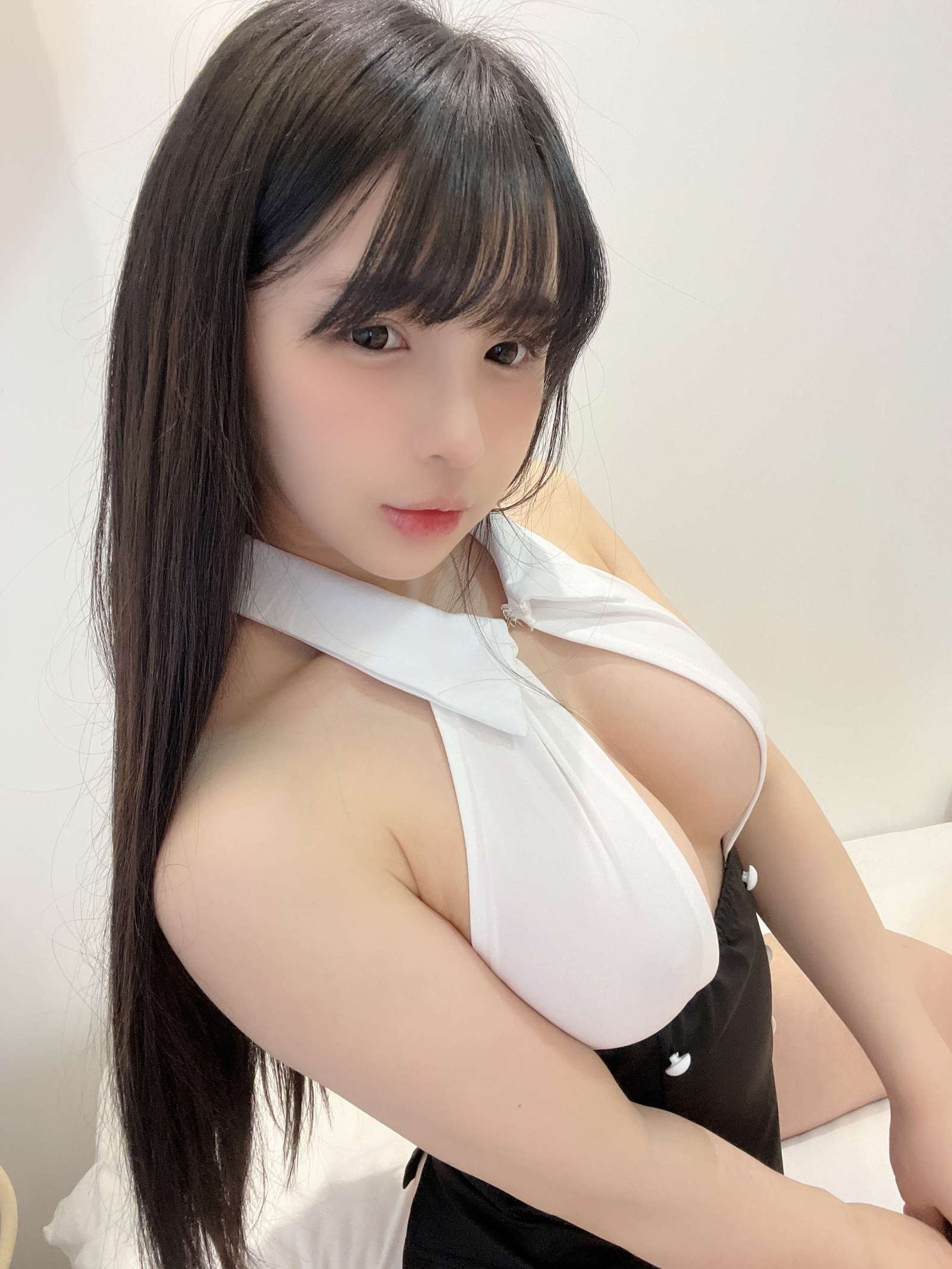 https://www.lss77.com/wp-content/uploads/2023/01/1674930112-ae2bac2e4b4da80-1600x2133.jpeg