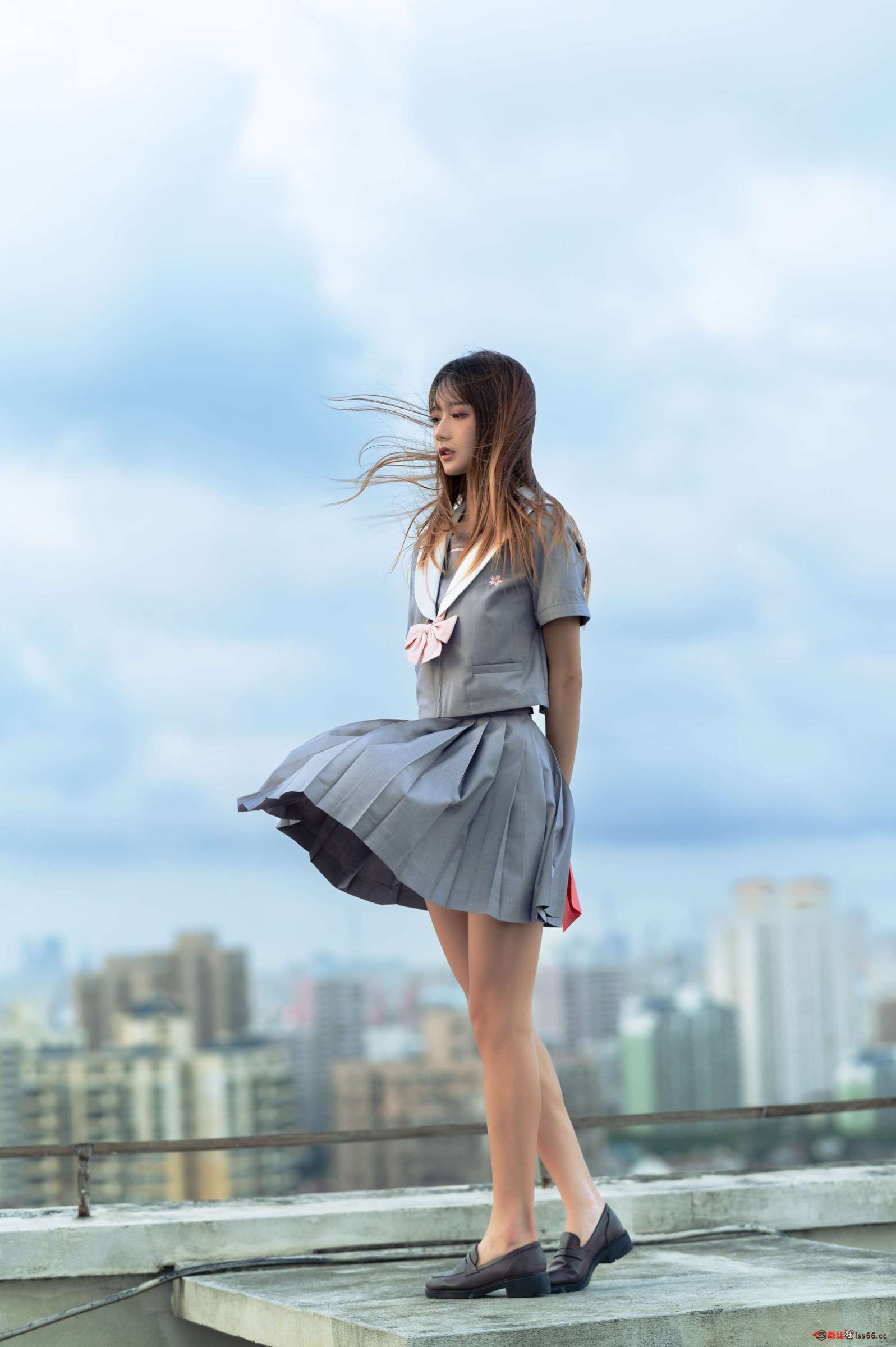 https://www.lss77.com/wp-content/uploads/2023/01/1674930194-b26747fc8cb2170-1597x2400.jpg