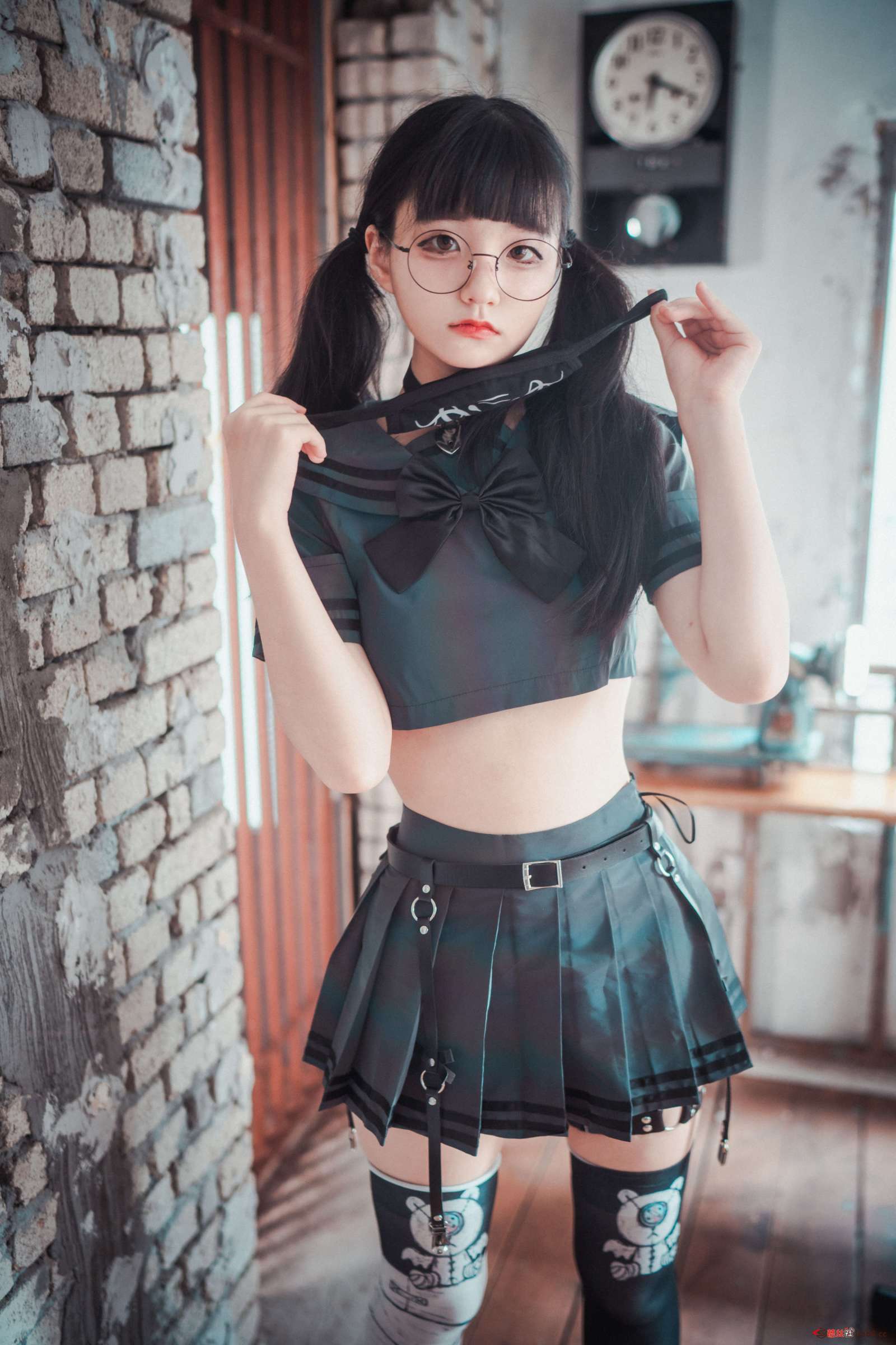 https://www.lss77.com/wp-content/uploads/2023/01/1674930831-842f3298f90f01f-1600x2400.jpg