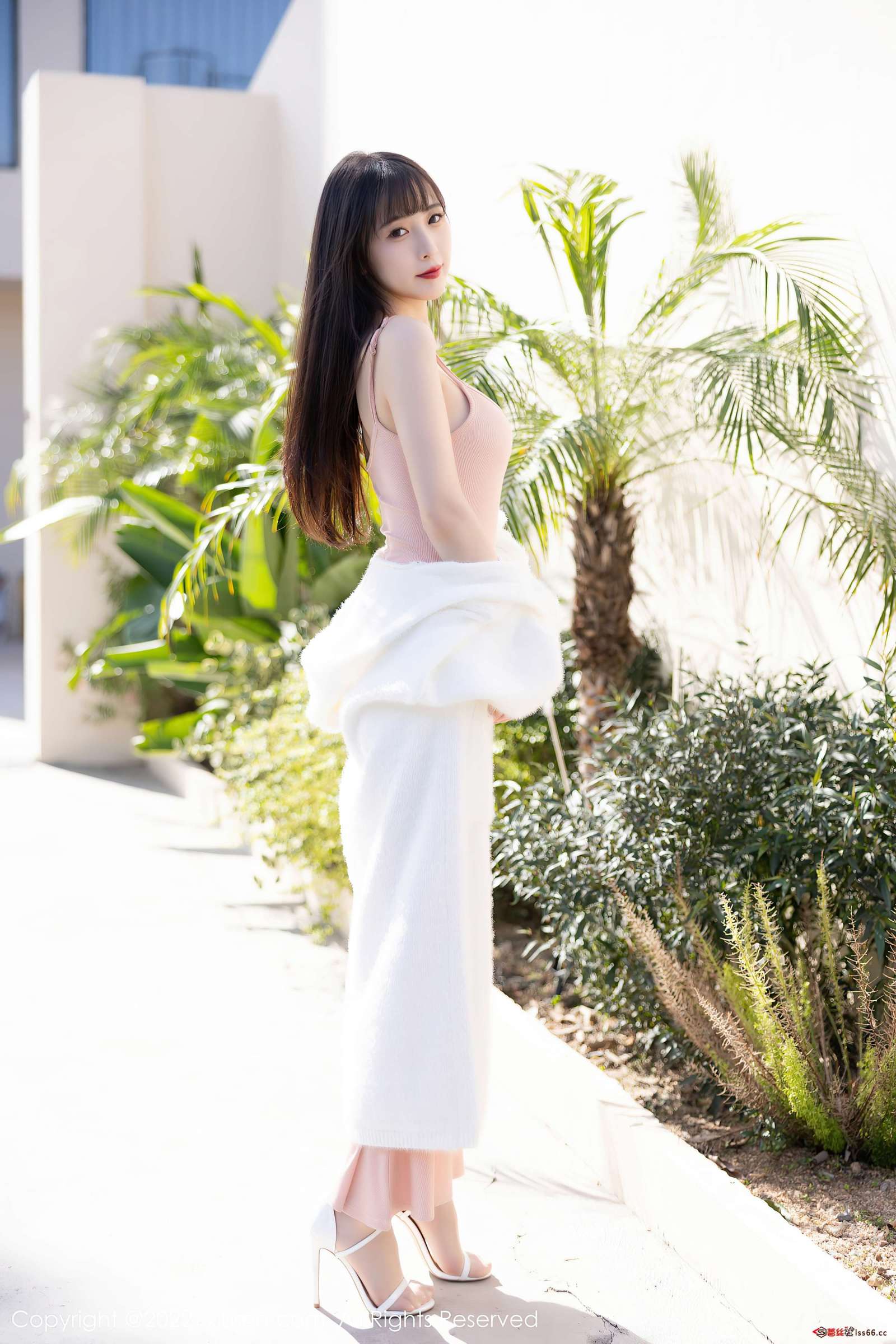 https://www.lss77.com/wp-content/uploads/2023/01/1675066310-c3f484315c27d75-1600x2400.jpg