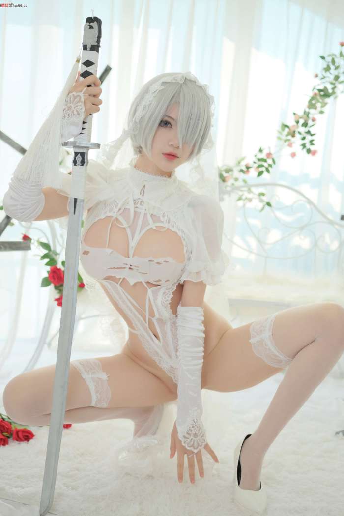 一米八的大梨子 – 2B[24P-102MB]