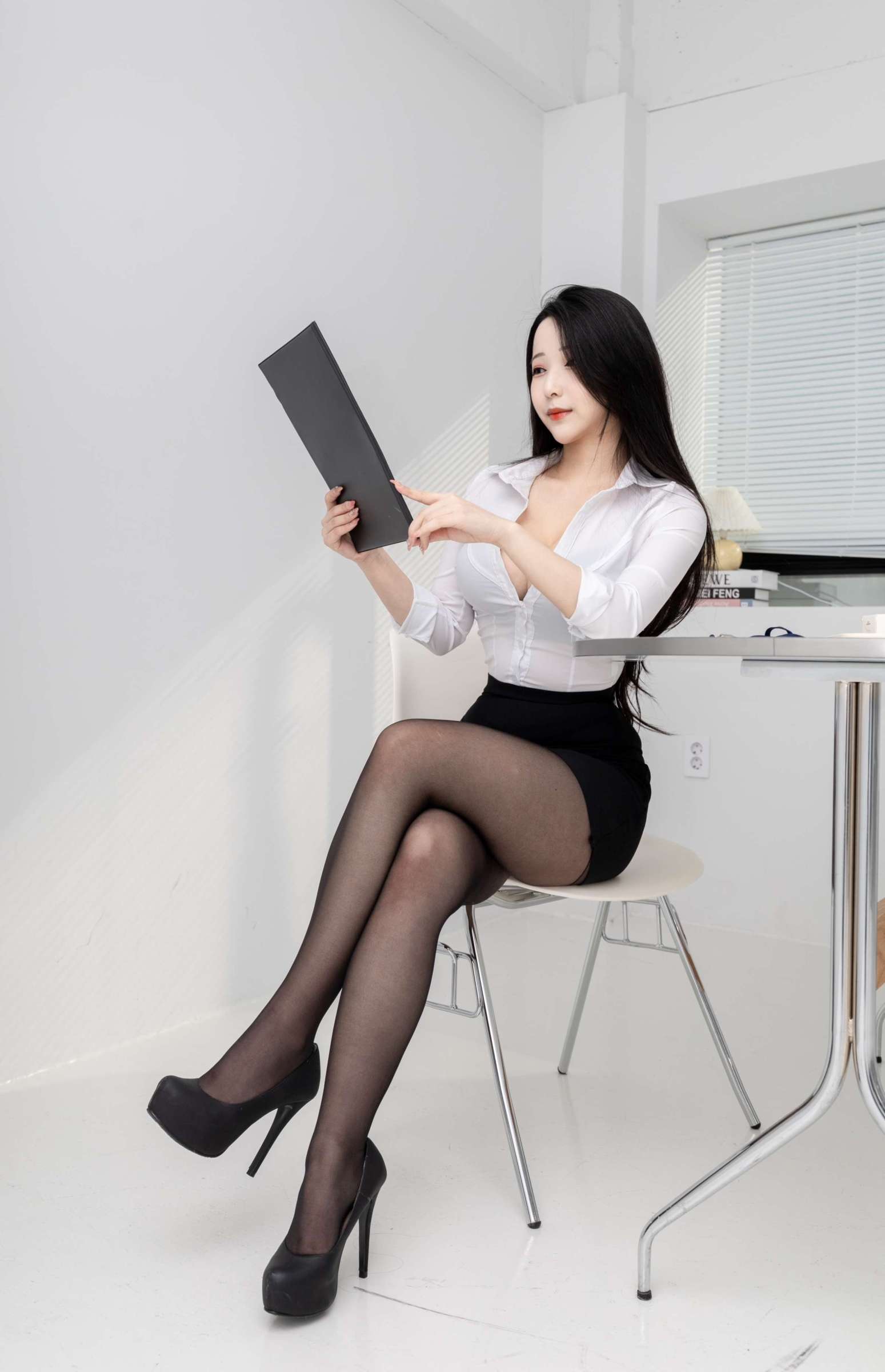 https://www.lss77.com/wp-content/uploads/2023/02/1675277859-25bbdcd06c32d47-1549x2400.jpg