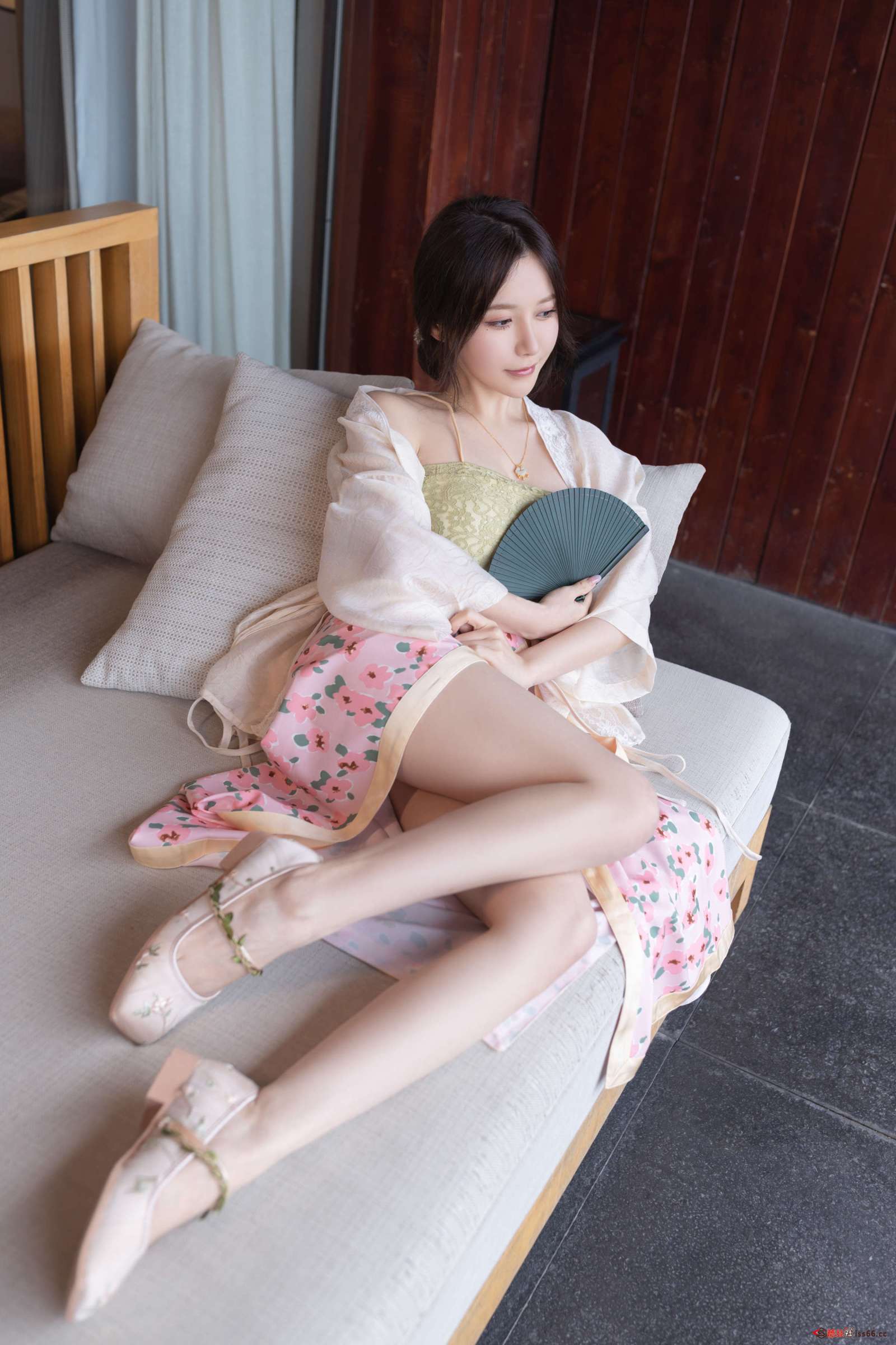 https://www.lss77.com/wp-content/uploads/2023/02/1675405736-d2490f048dc3b77-1600x2400.jpg