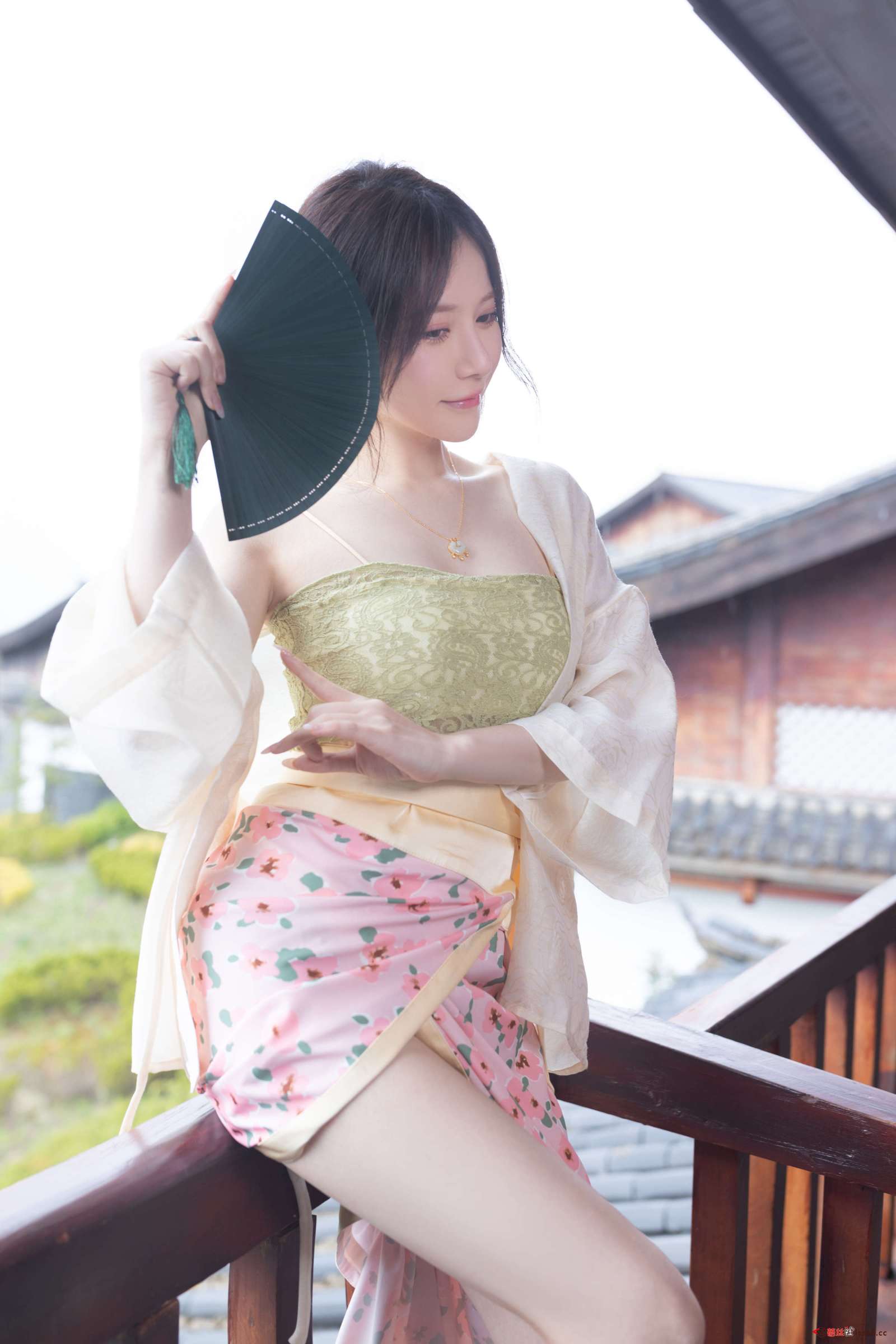 https://www.lss77.com/wp-content/uploads/2023/02/1675405893-7f5144f962efde7-1600x2400.jpg