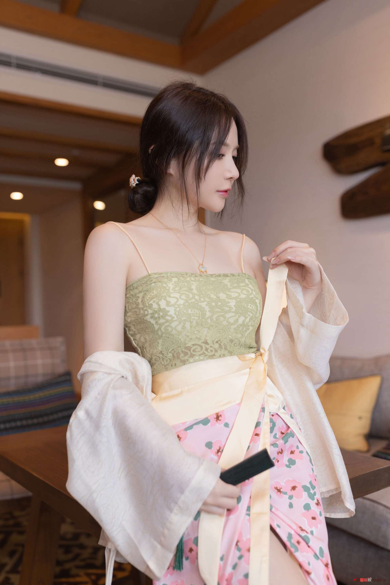 https://www.lss77.com/wp-content/uploads/2023/02/1675406200-b6aea7af56564f3-1600x2400.jpg