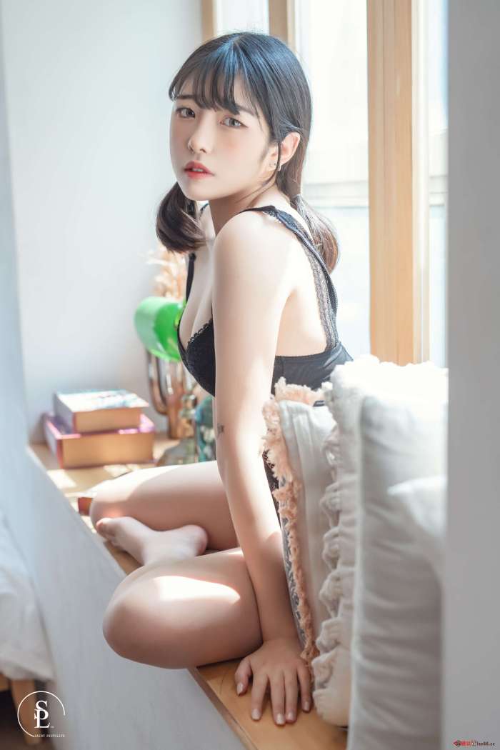 [SAINT Photolife] – Sonson –  “SonSon Vol.01” [63P227MB]