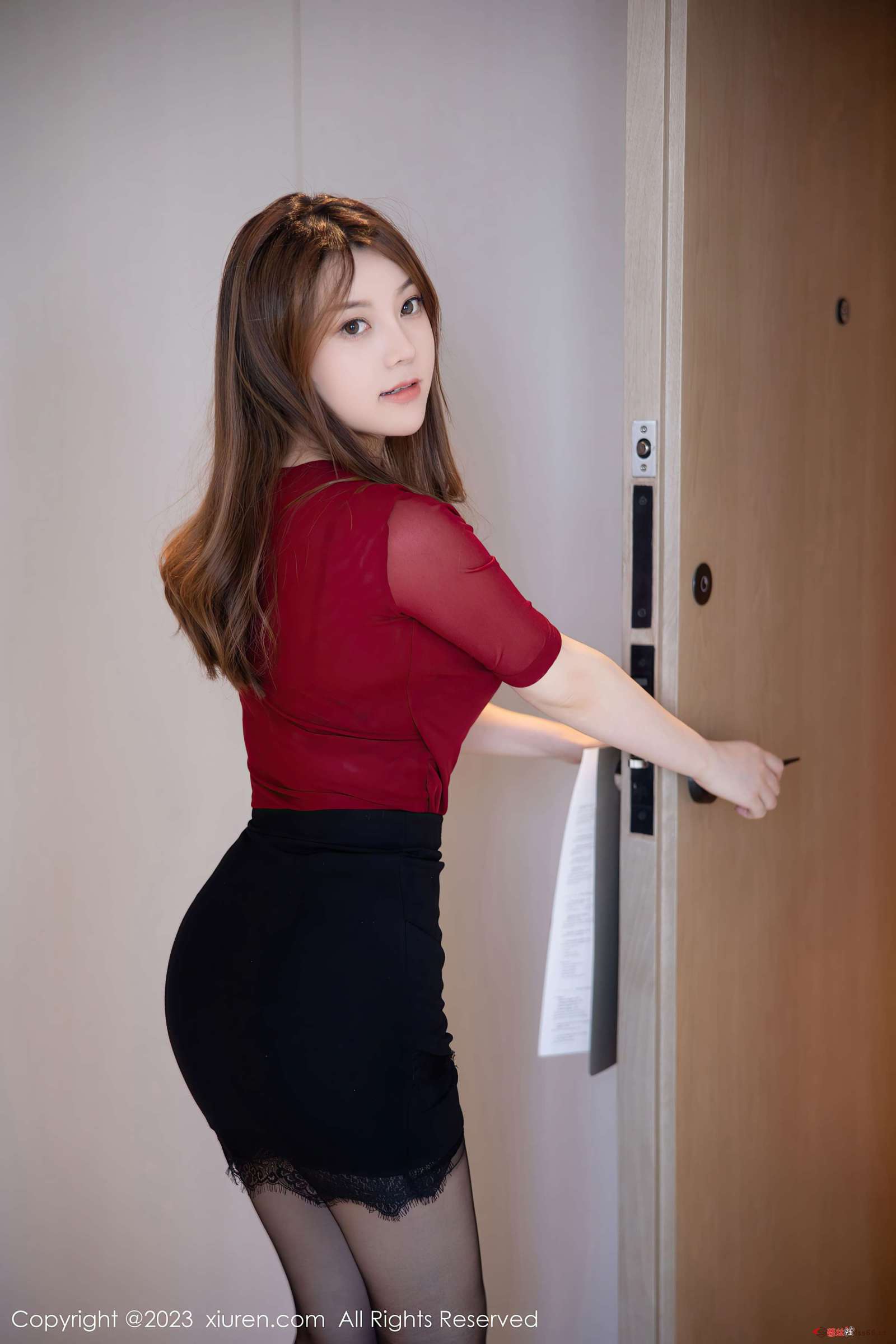 https://www.lss77.com/wp-content/uploads/2023/02/1675936796-b6fb522815d06fe-1600x2400.jpg