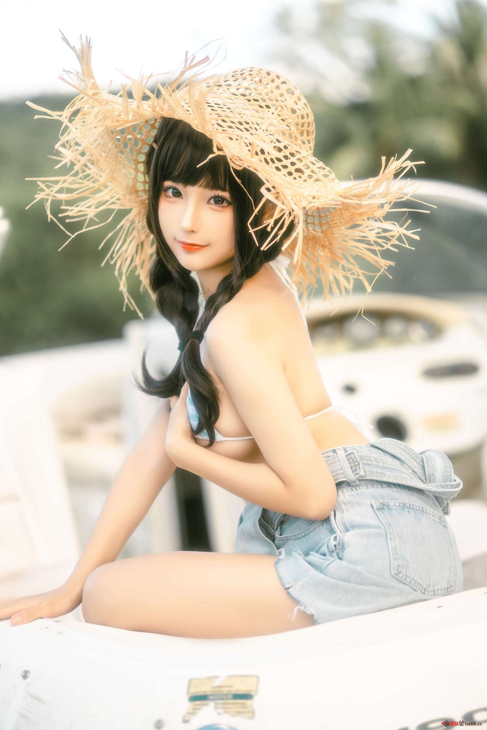 https://www.lss77.com/wp-content/uploads/2023/02/1676025680-c4de9fe96832a87-1600x2400.jpg