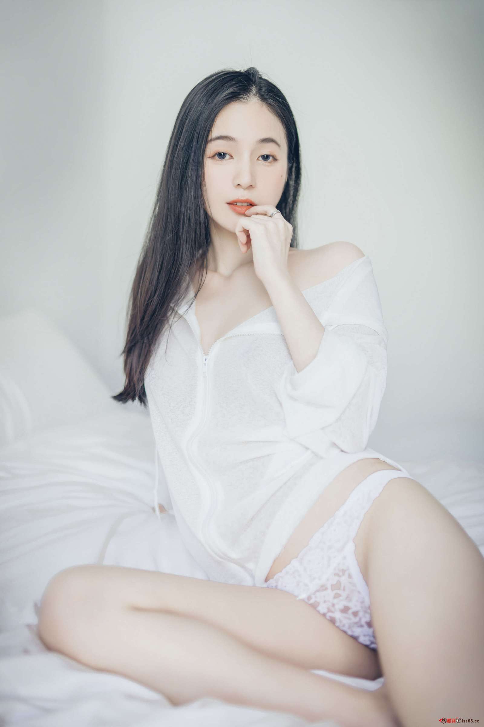 https://www.lss77.com/wp-content/uploads/2023/02/1676220555-28fd0fbd334515d-1600x2400.jpg