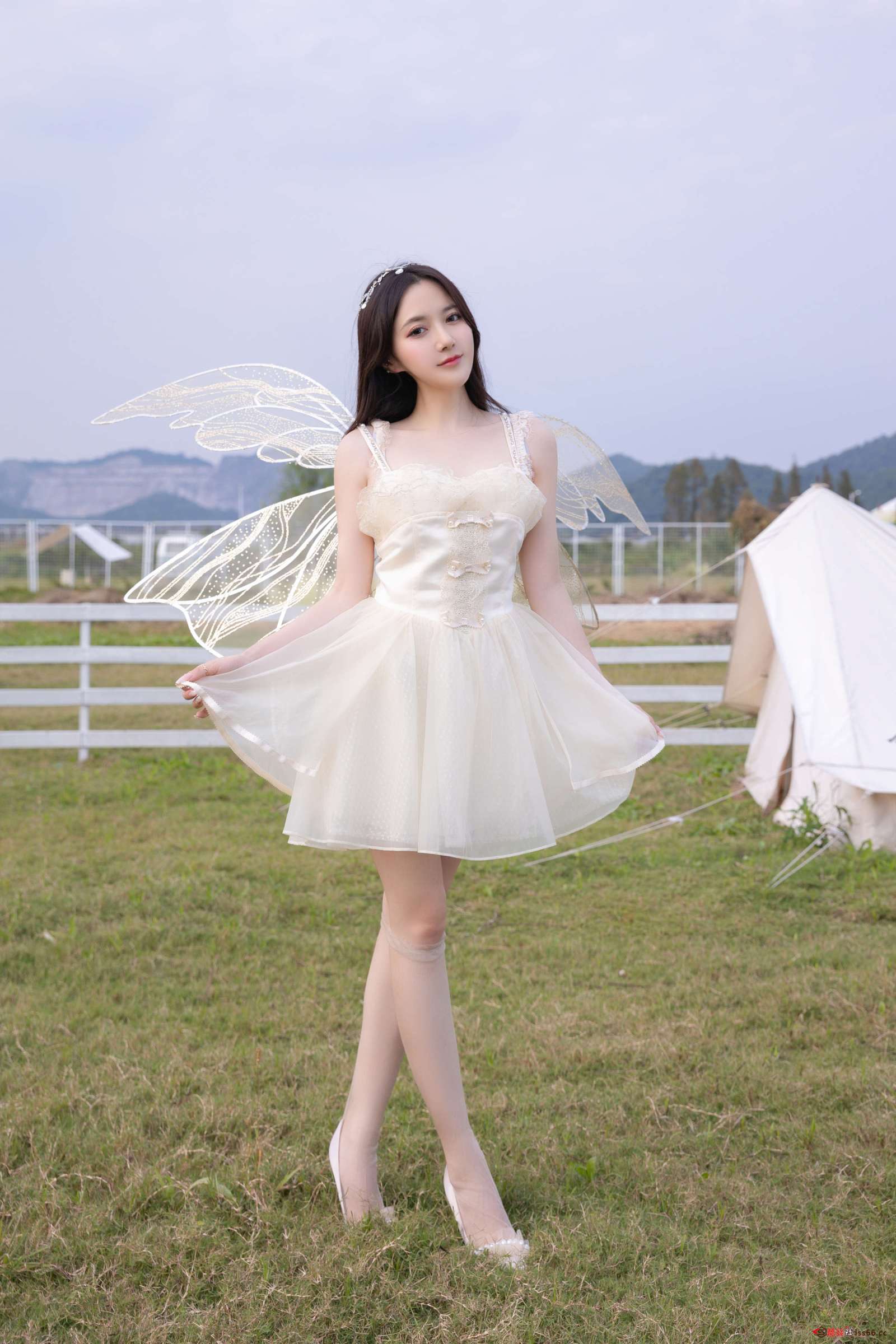 https://www.lss77.com/wp-content/uploads/2023/02/1676312563-5c7d5705ab73466-1600x2400.jpg