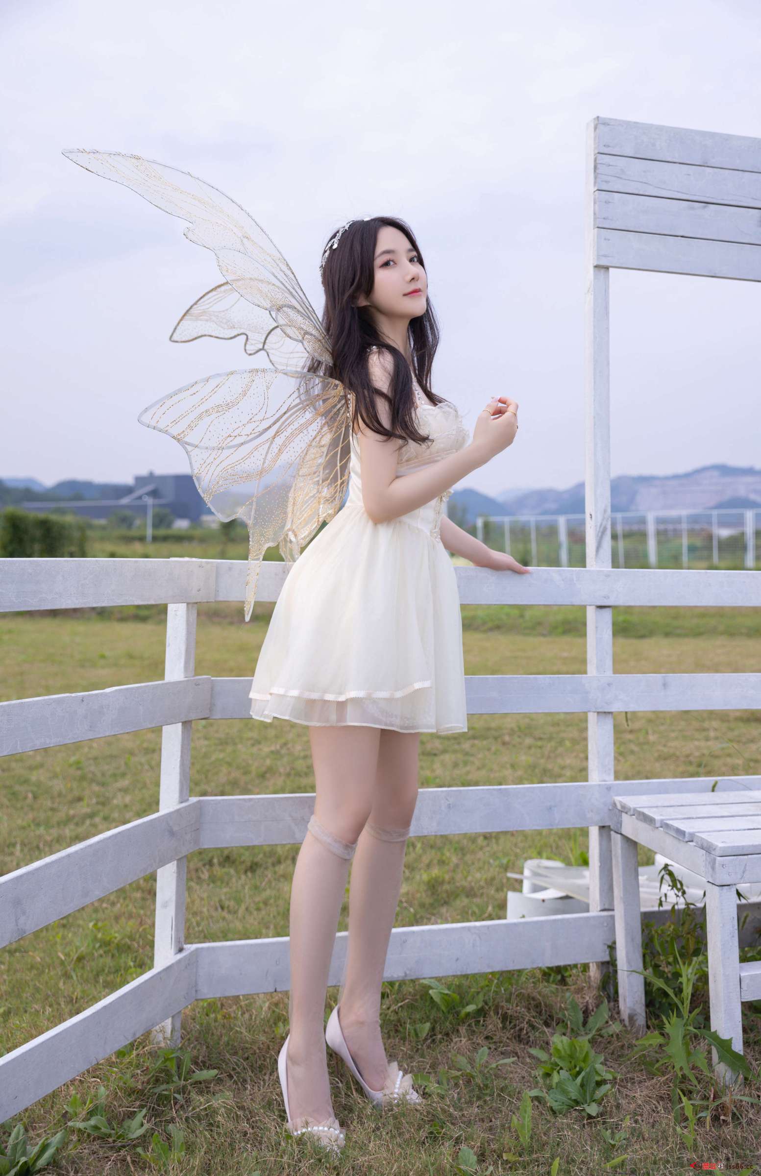 https://www.lss77.com/wp-content/uploads/2023/02/1676312646-b6aea7af56564f3-1553x2400.jpg