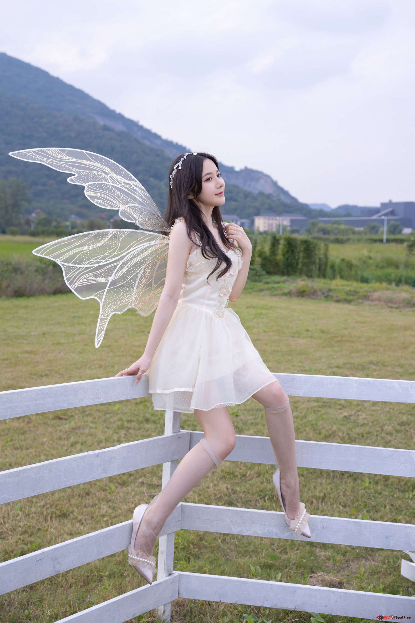 https://www.lss77.com/wp-content/uploads/2023/02/1676312712-bff82d18862ce94-1600x2400.jpg