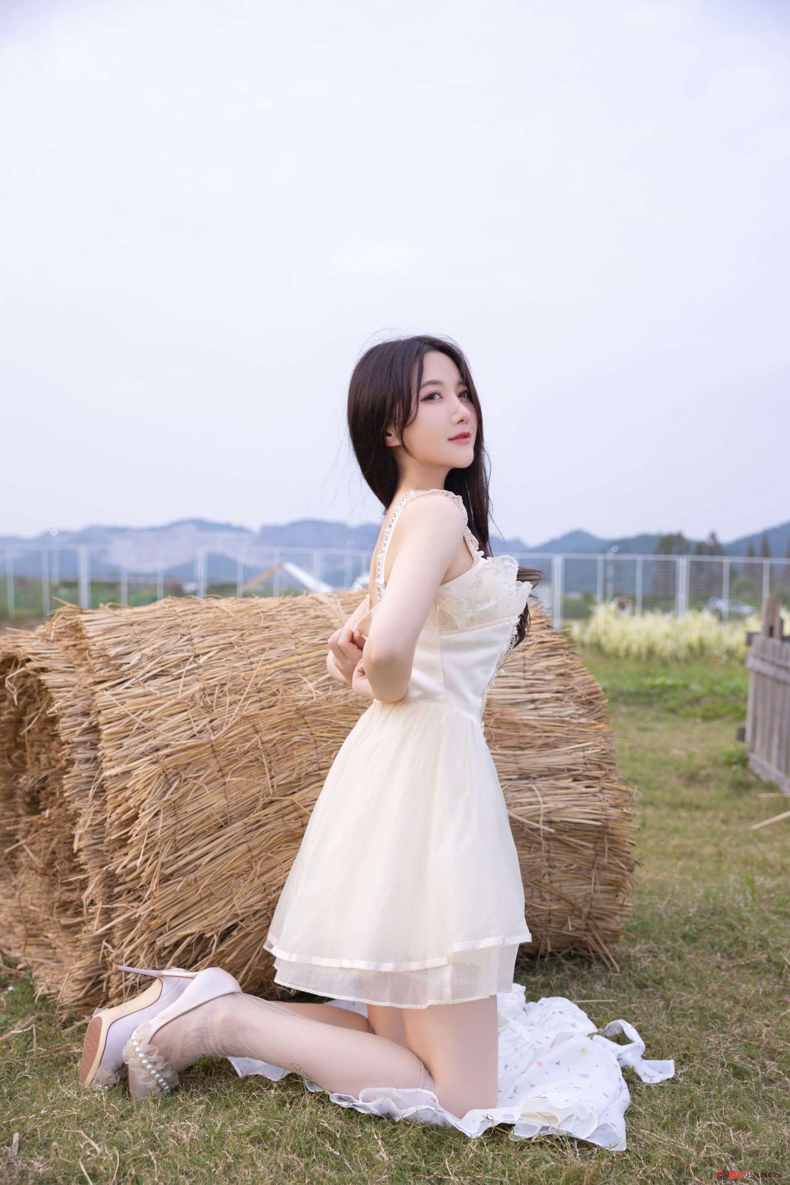 https://www.lss77.com/wp-content/uploads/2023/02/1676312865-b34f33d0bc25185-1600x2400.jpg