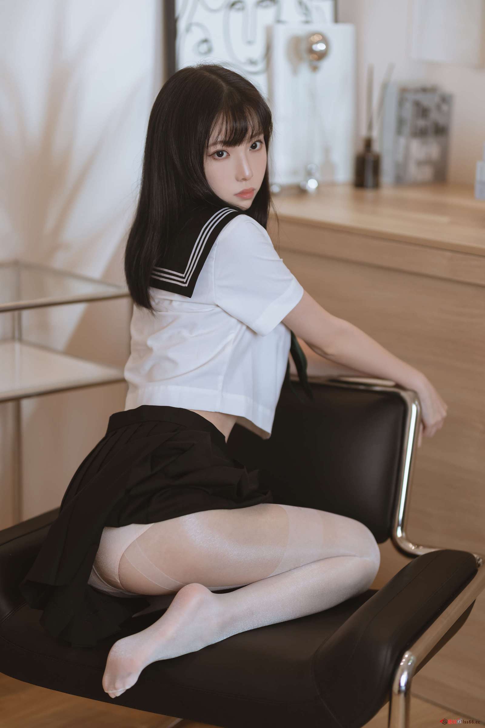 https://www.lss77.com/wp-content/uploads/2023/02/1676463361-540bd55a2cf295b-1600x2400.jpg
