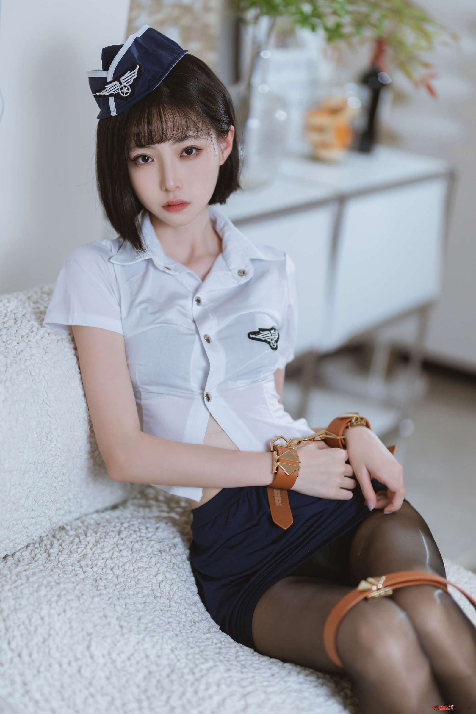 https://www.lss77.com/wp-content/uploads/2023/02/1676463710-b6fb522815d06fe-1600x2400.jpg