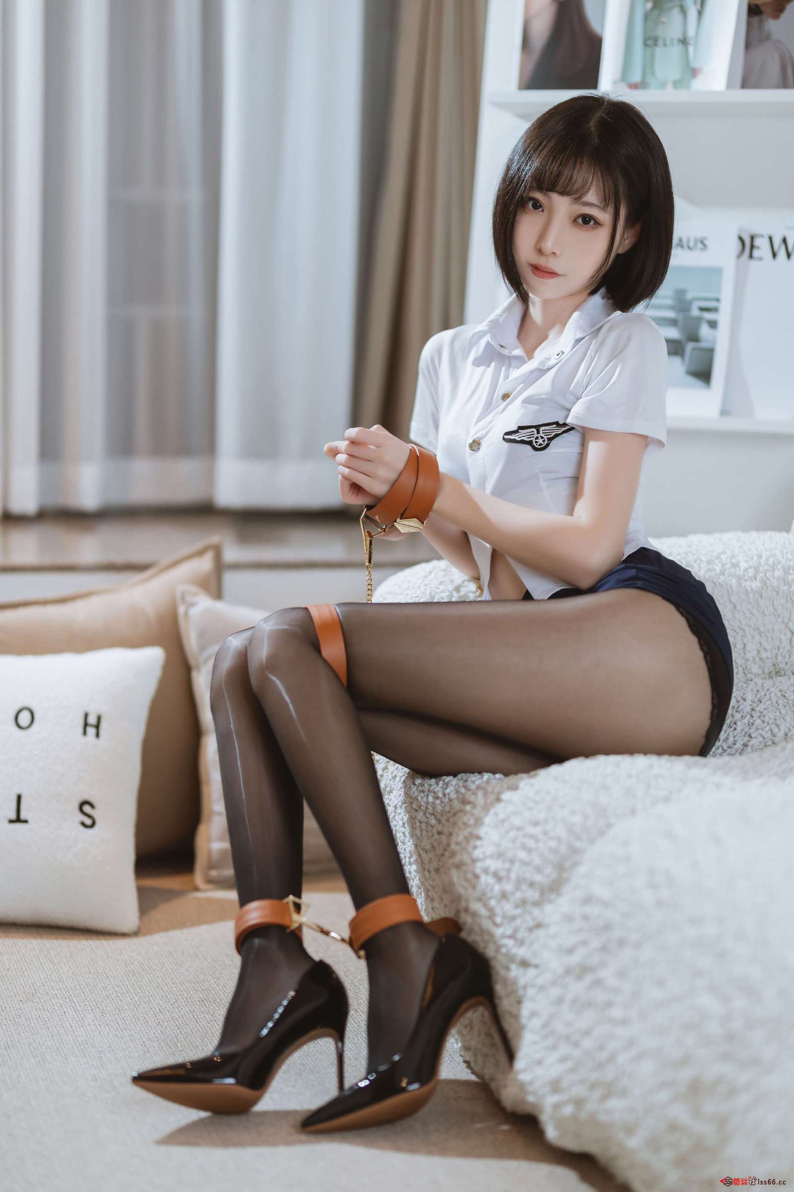 https://www.lss77.com/wp-content/uploads/2023/02/1676463847-0bb0666df4640d6-1600x2400.jpg