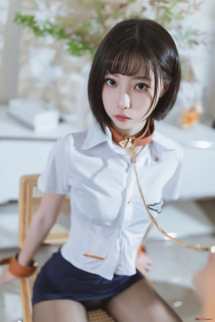 许岚LAN – 束缚黑丝 [61P5V-511MB]