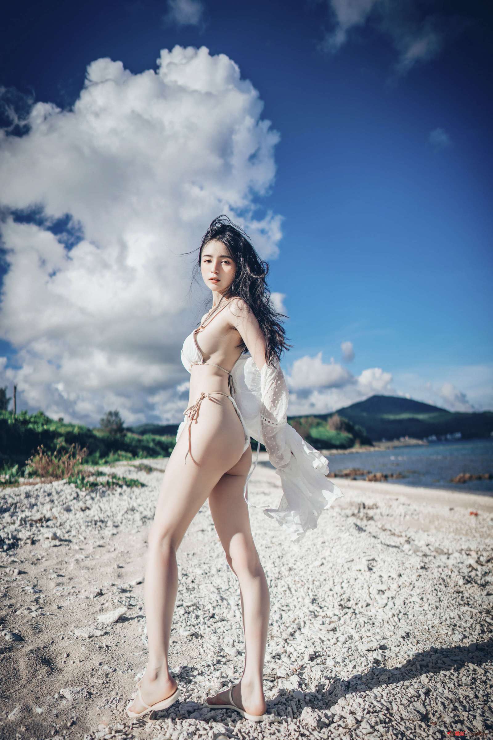https://www.lss77.com/wp-content/uploads/2023/02/1676545571-7f5144f962efde7-1600x2400.jpg