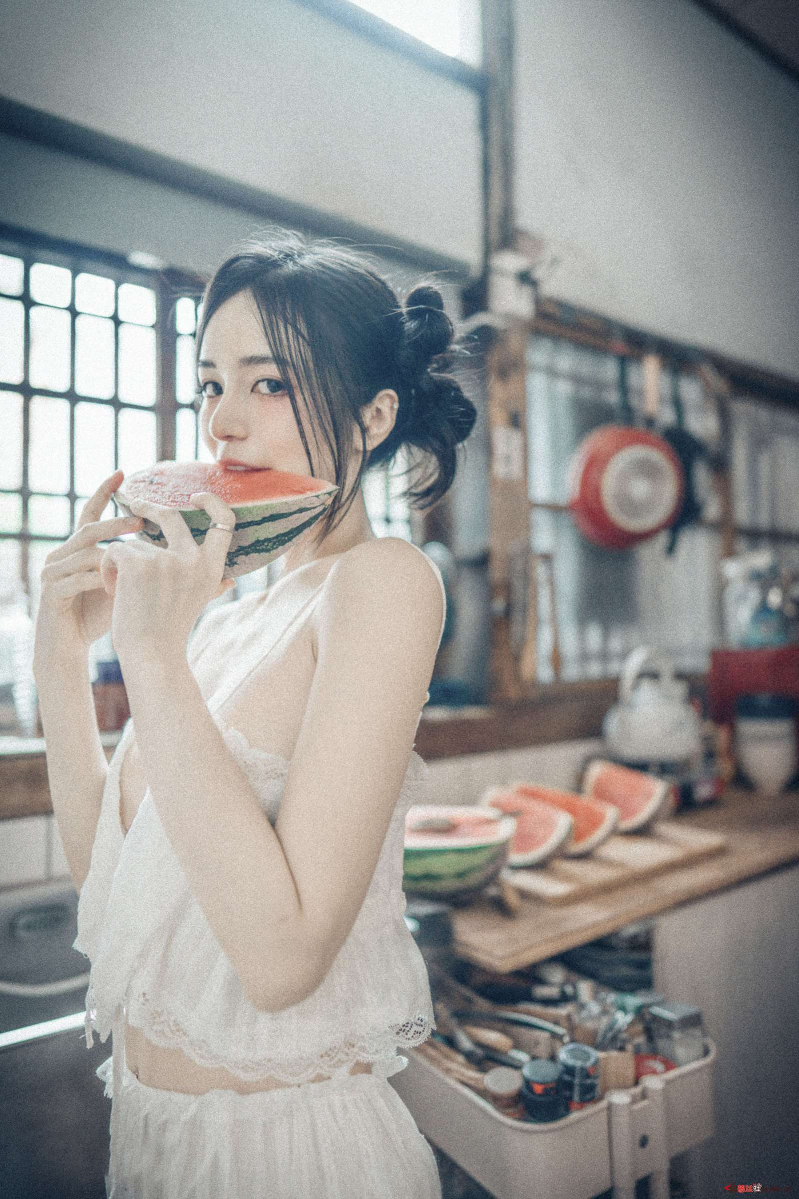 https://www.lss77.com/wp-content/uploads/2023/02/1676545896-682670d9ab0aaa4-1600x2400.jpg