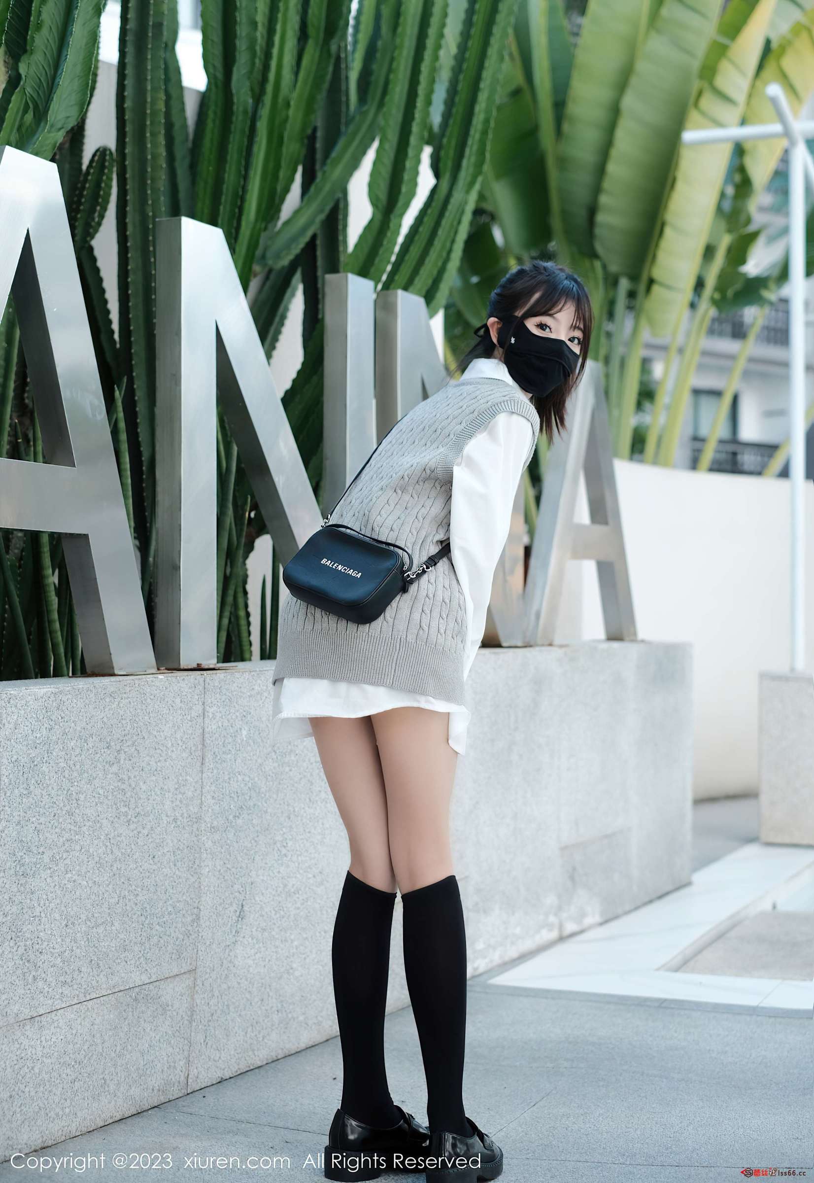 https://www.lss77.com/wp-content/uploads/2023/02/1676709196-b6fb522815d06fe-1652x2400.jpg