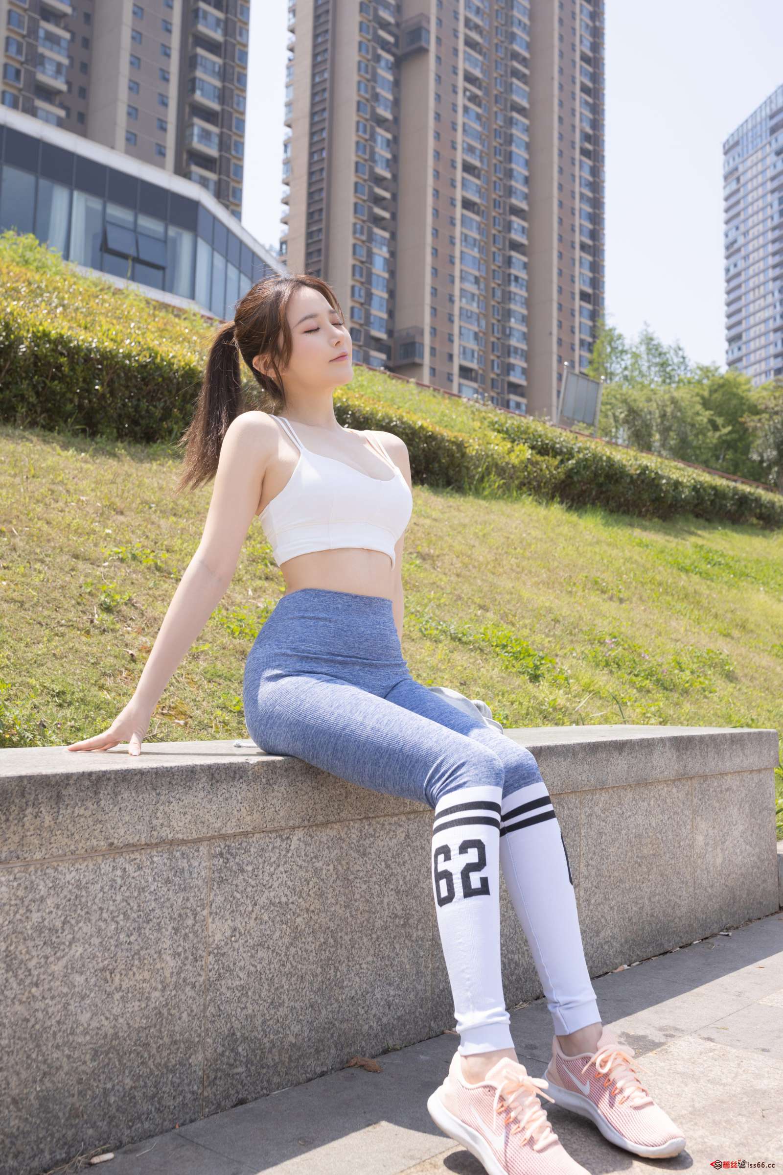 https://www.lss77.com/wp-content/uploads/2023/02/1676978943-9e94b15ed312fa4-1600x2400.jpg