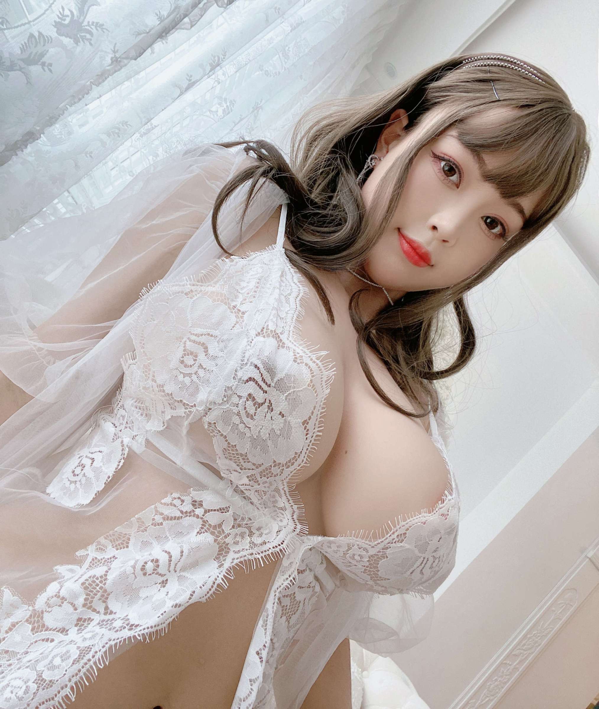https://www.lss77.com/wp-content/uploads/2023/02/1677172642-73f7634ab3f381f-2027x2400.jpg