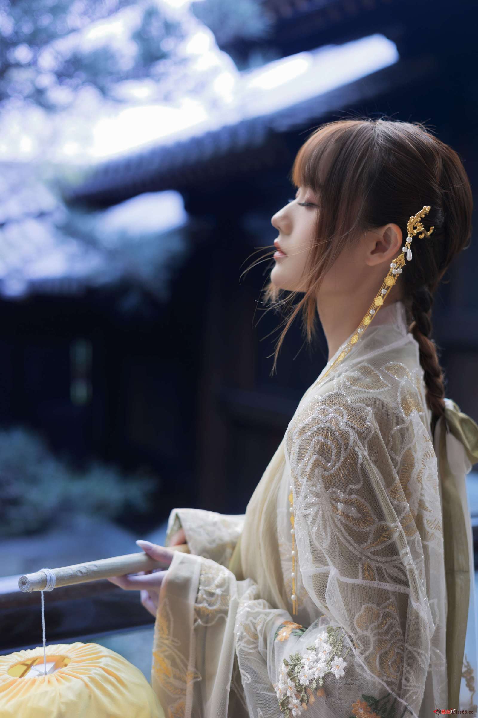 https://www.lss77.com/wp-content/uploads/2023/02/1677263137-c4de9fe96832a87-1600x2400.jpg