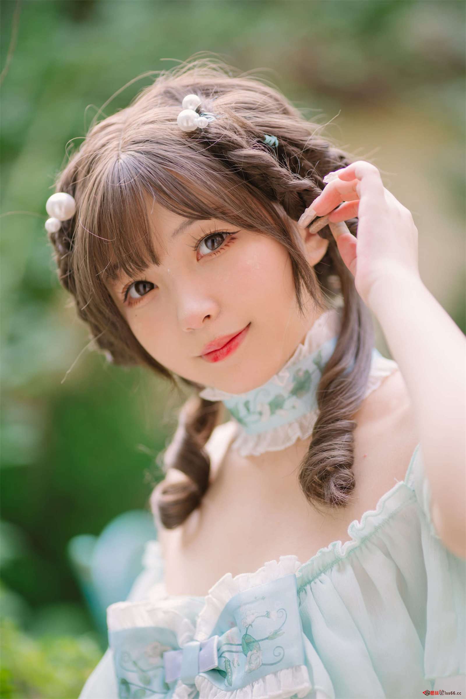 https://www.lss77.com/wp-content/uploads/2023/02/1677386877-dc5c7986daef50c-1600x2400.jpg