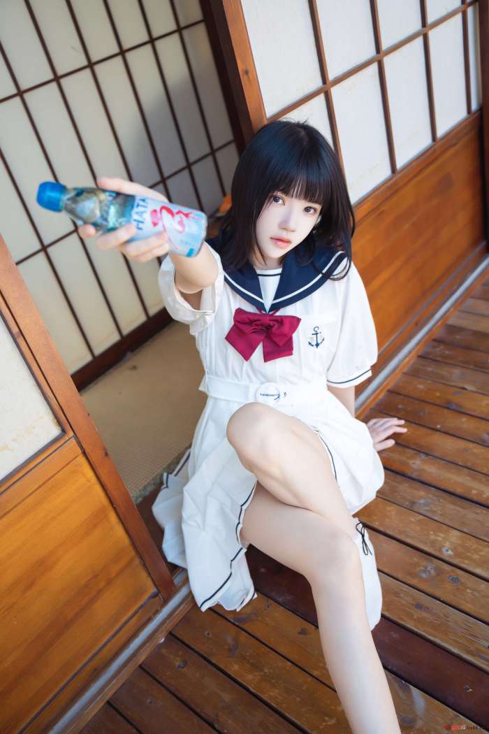 桜桃喵 – 盛夏服 [39P244MB]