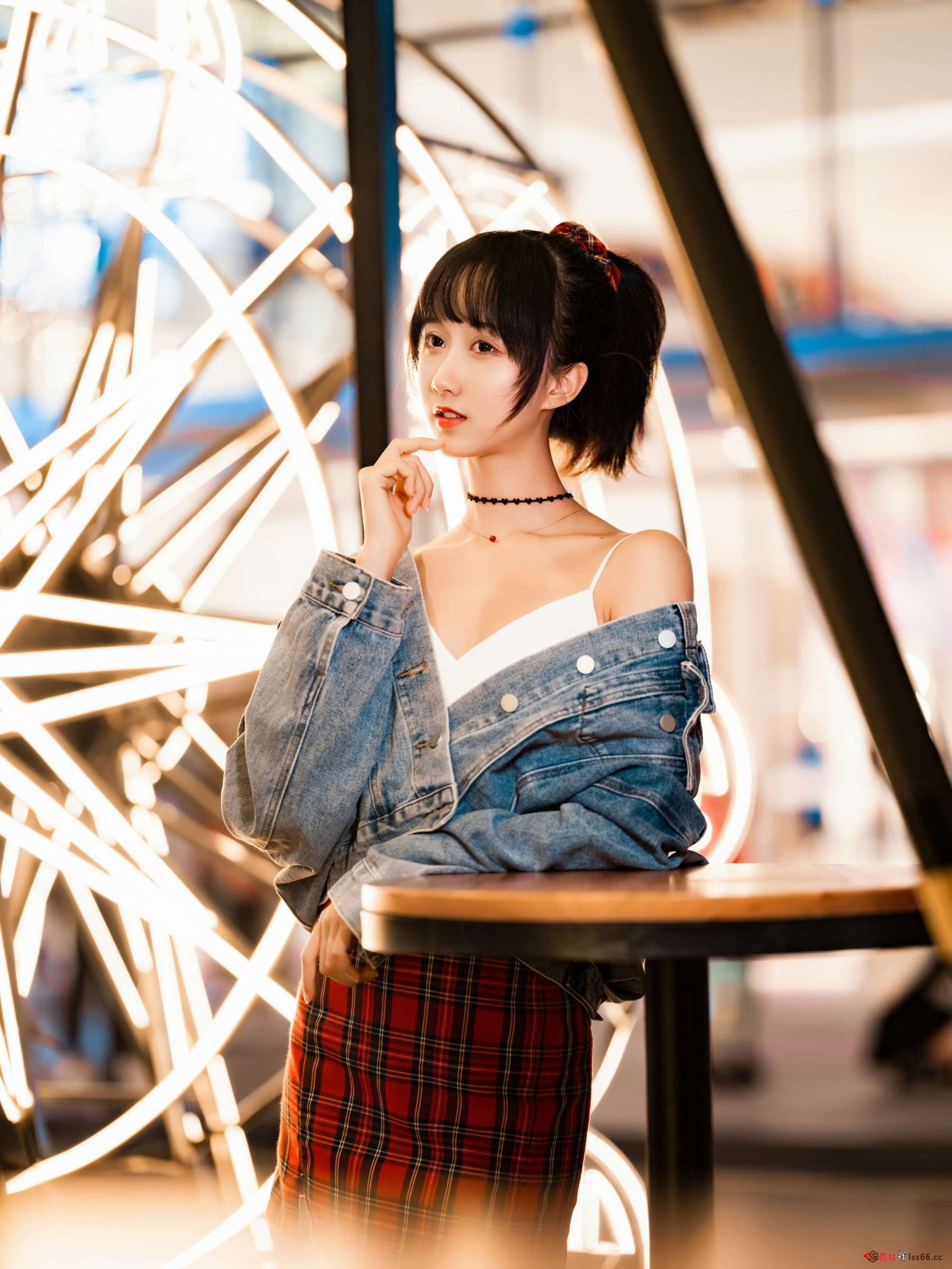 https://www.lss77.com/wp-content/uploads/2023/03/1677606776-93dd4de5cddba2c-1800x2400.jpg