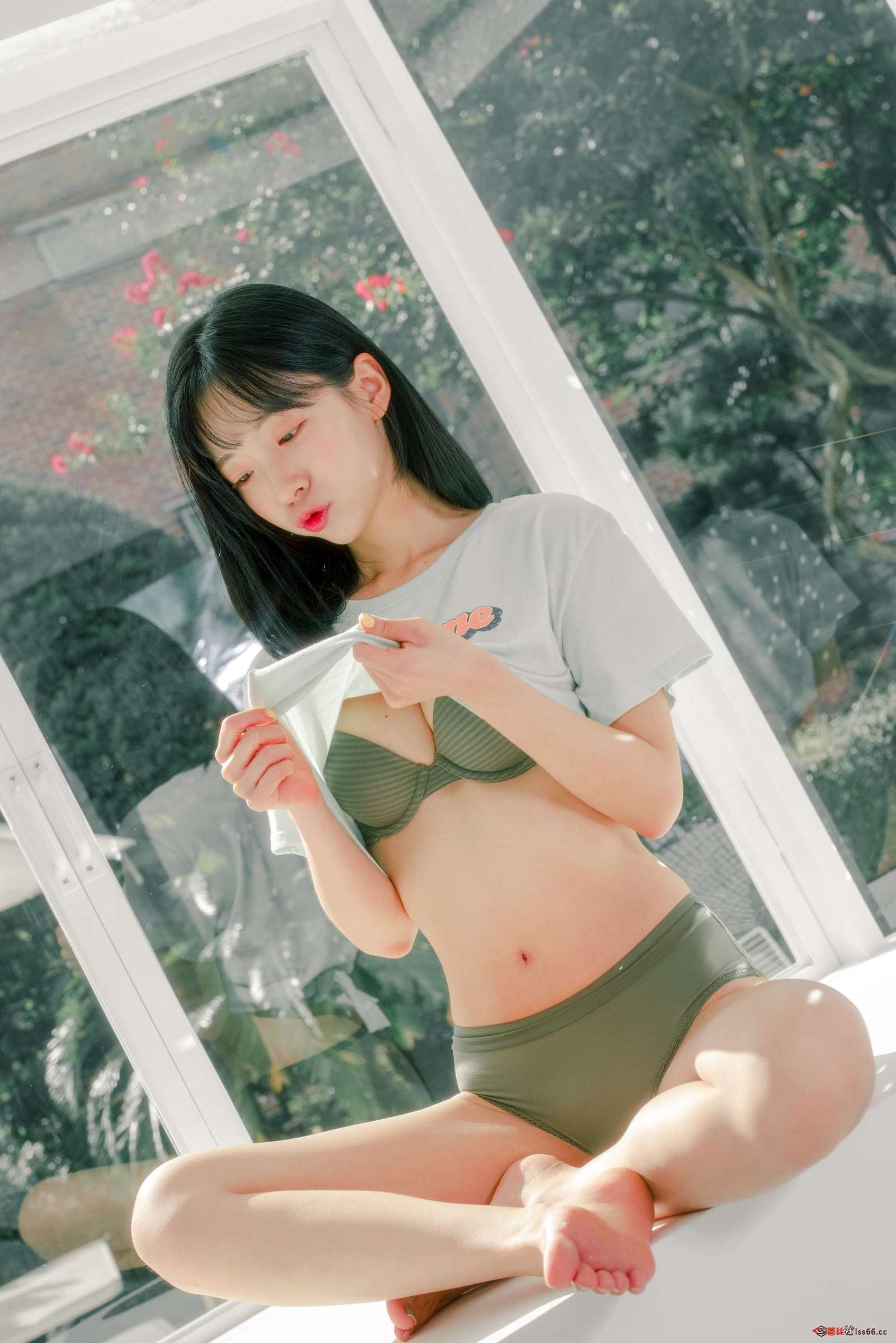 https://www.lss77.com/wp-content/uploads/2023/03/1677696229-0e51011a4c4891e-1601x2400.jpg